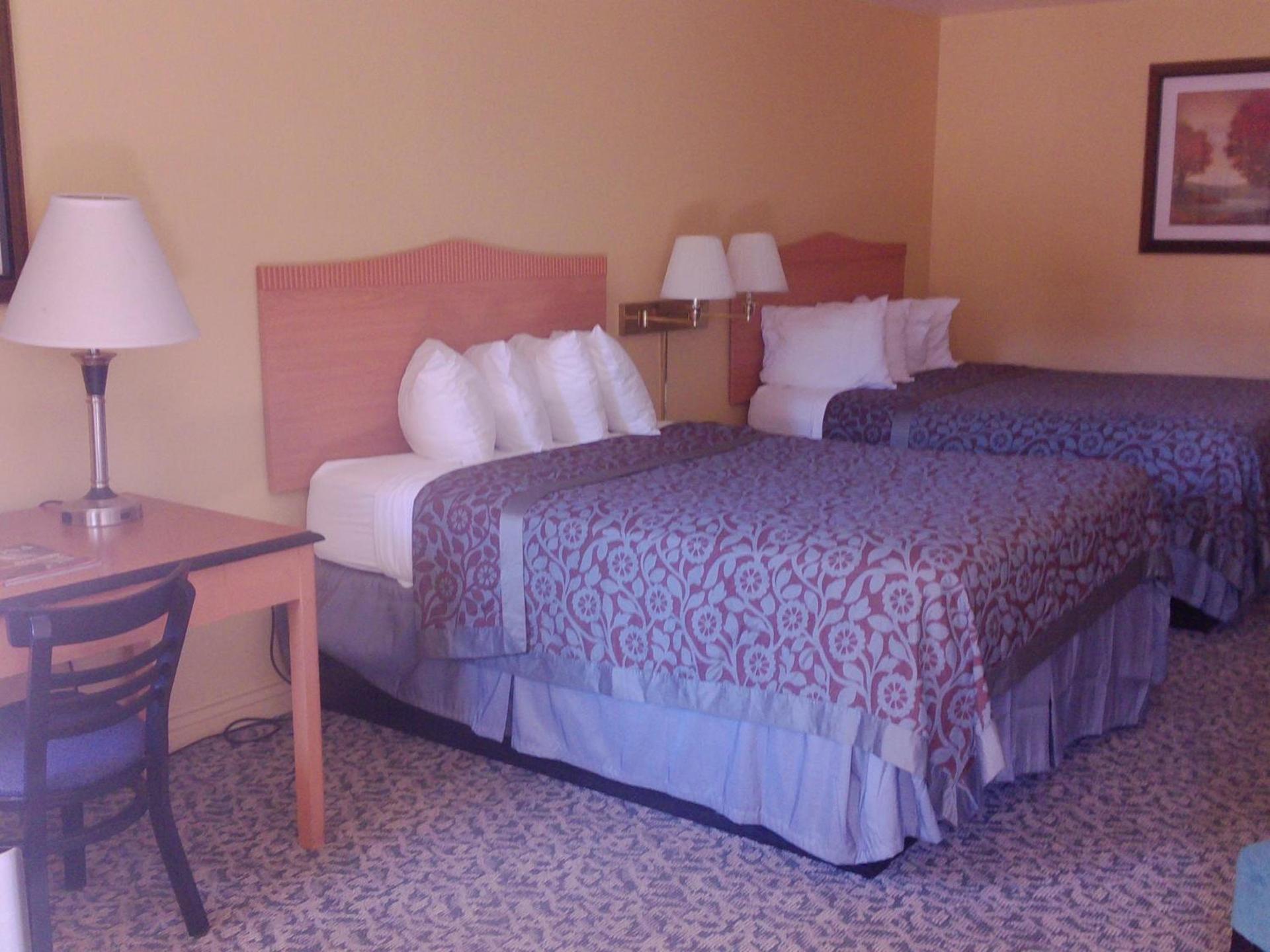Sierra Inn Near Fort Huachuca AZ photo 18
