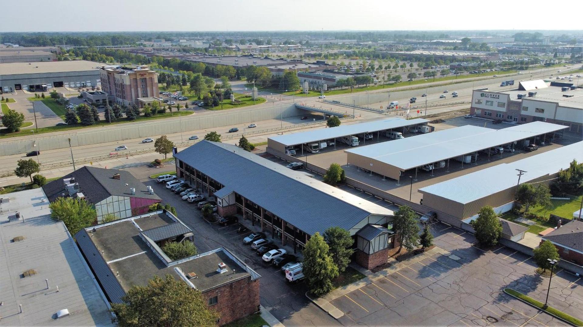 Americas Best Value Inn-Livonia/Detroit photo 11