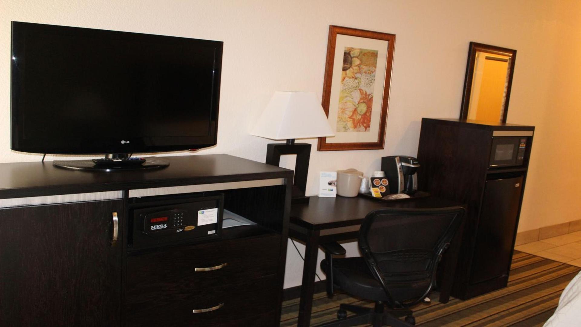 Holiday Inn Express Berkeley by IHG photo 48