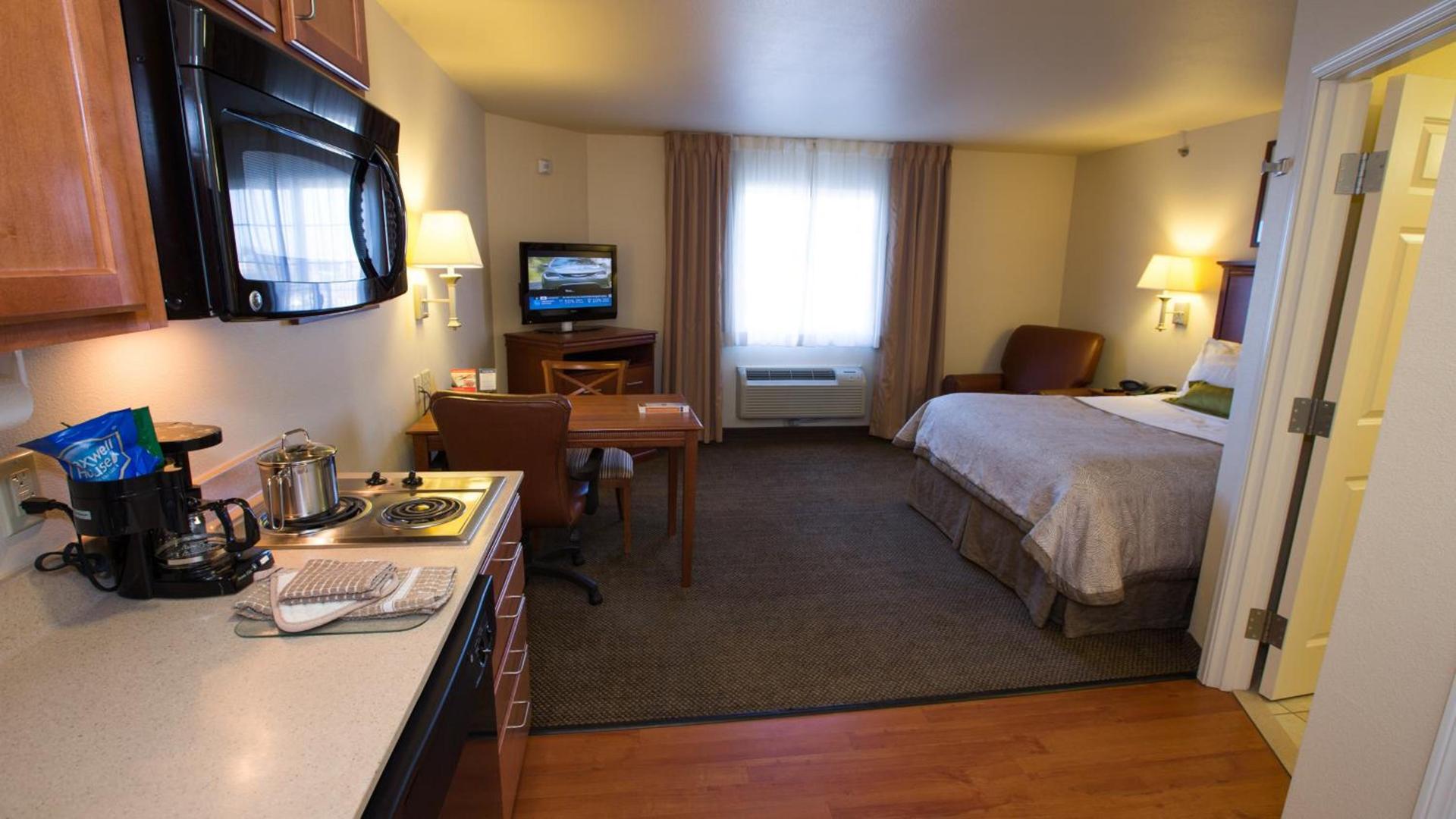 Candlewood Suites Springfield by IHG photo 25
