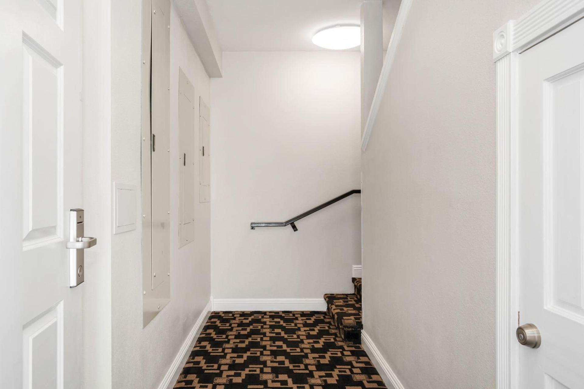 The Hotel Oceanside photo 42