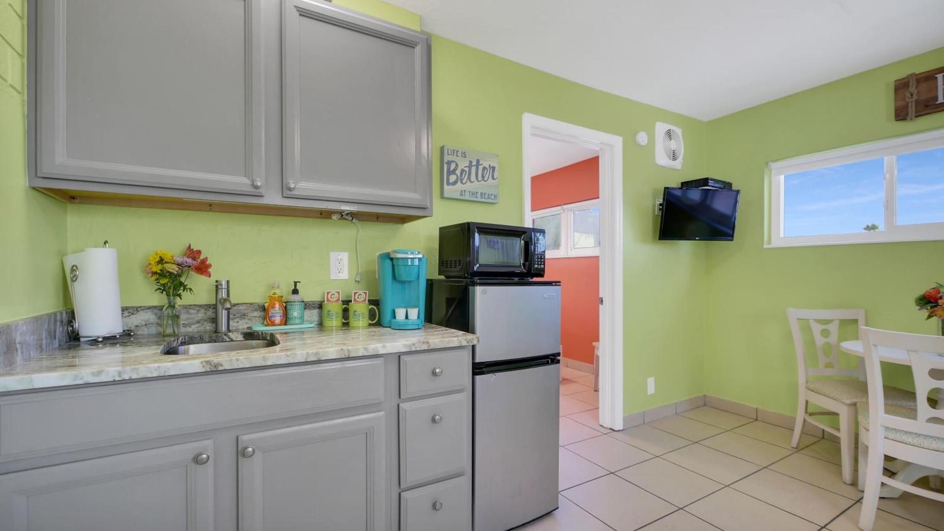 The Beach House - Treasure Island photo 52