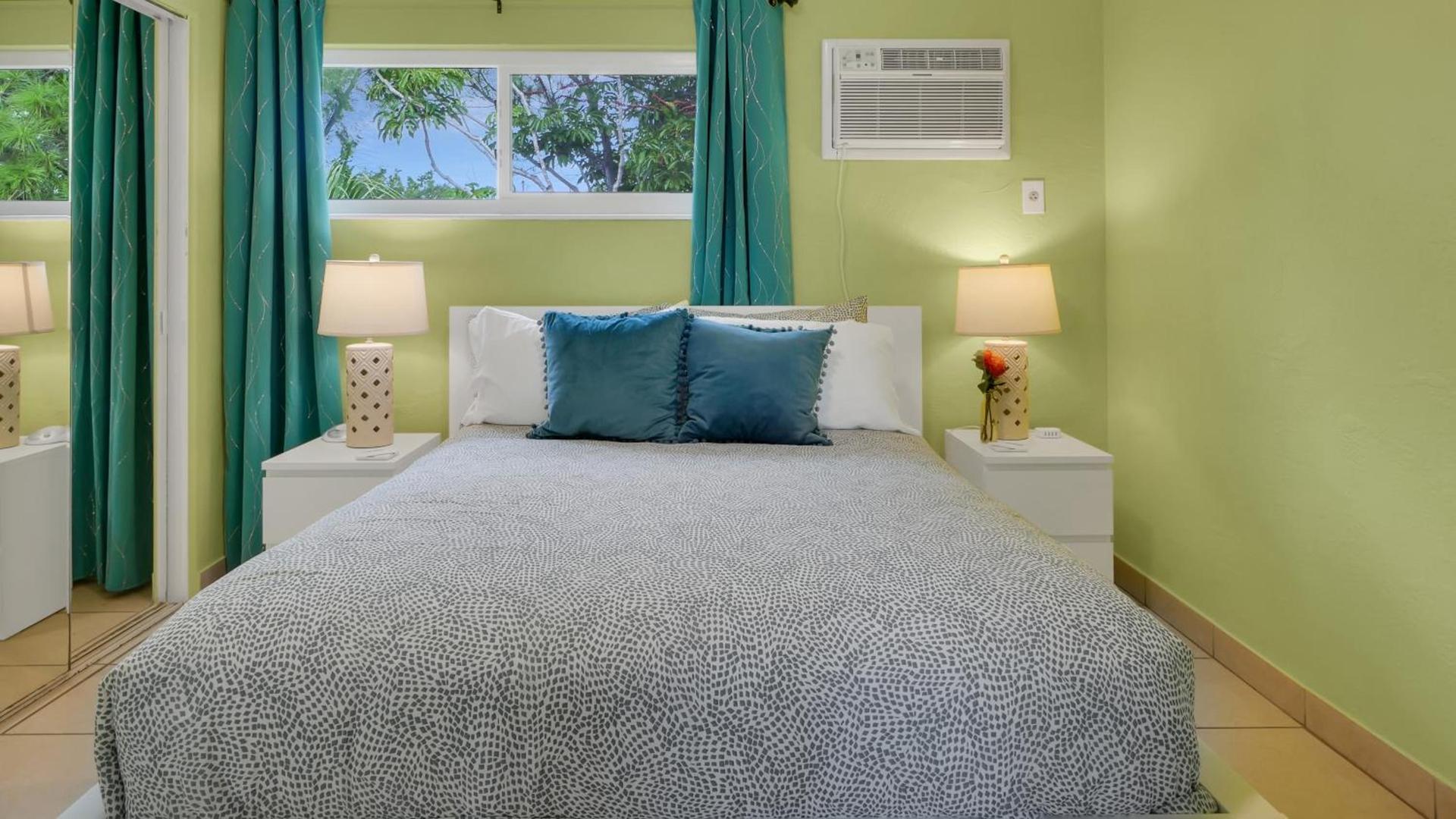The Beach House - Treasure Island photo 21