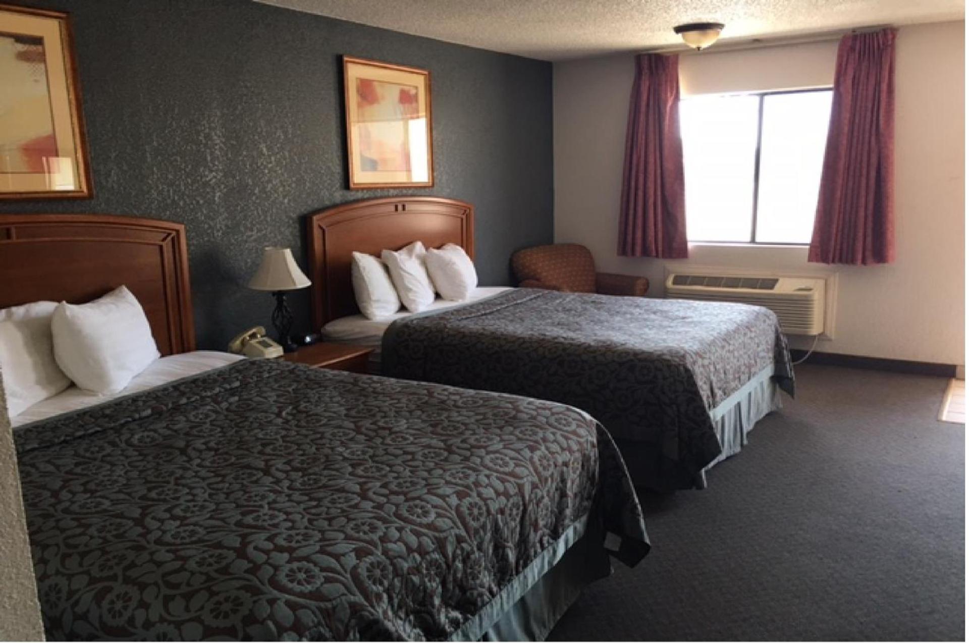 Hebbronville Executive Inn photo 30