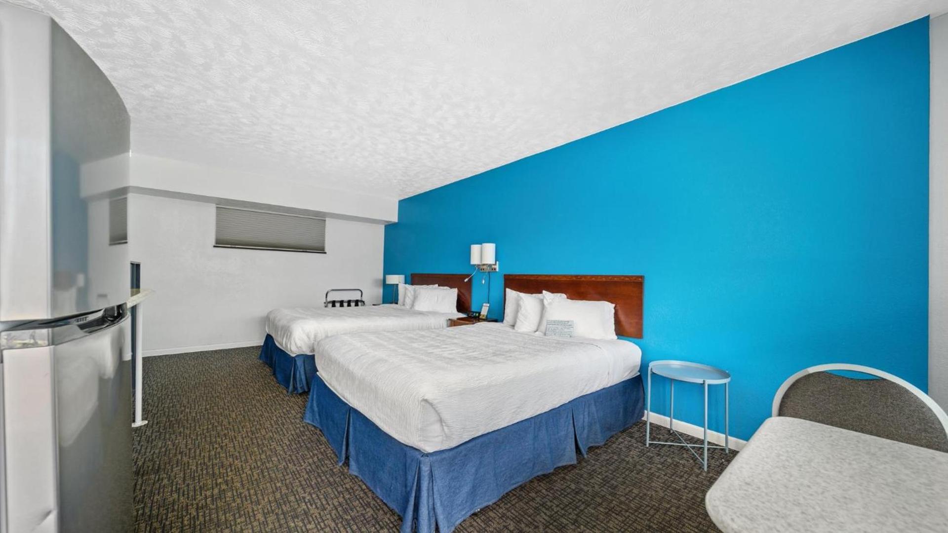 Grand Traverse Motel photo 24