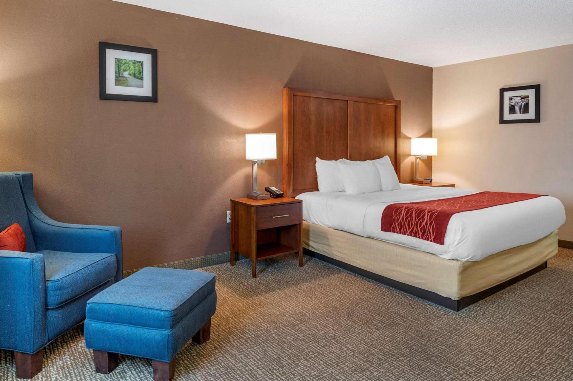 Comfort Inn & Suites Lawrenceburg photo 9
