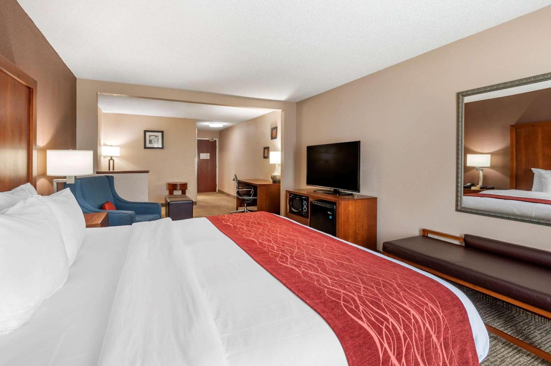 Comfort Inn & Suites Lawrenceburg photo 19