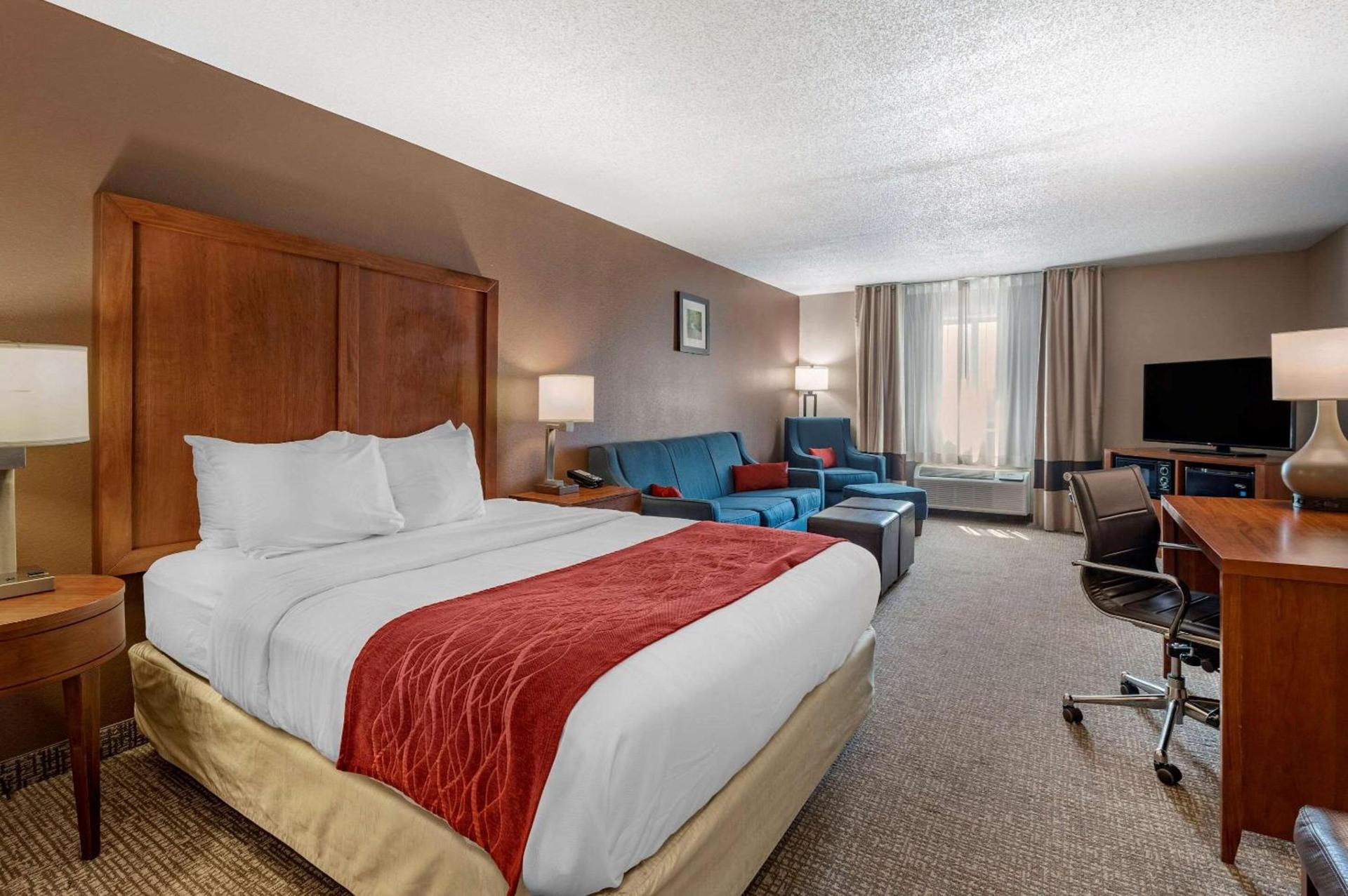 Comfort Inn & Suites Lawrenceburg photo 20