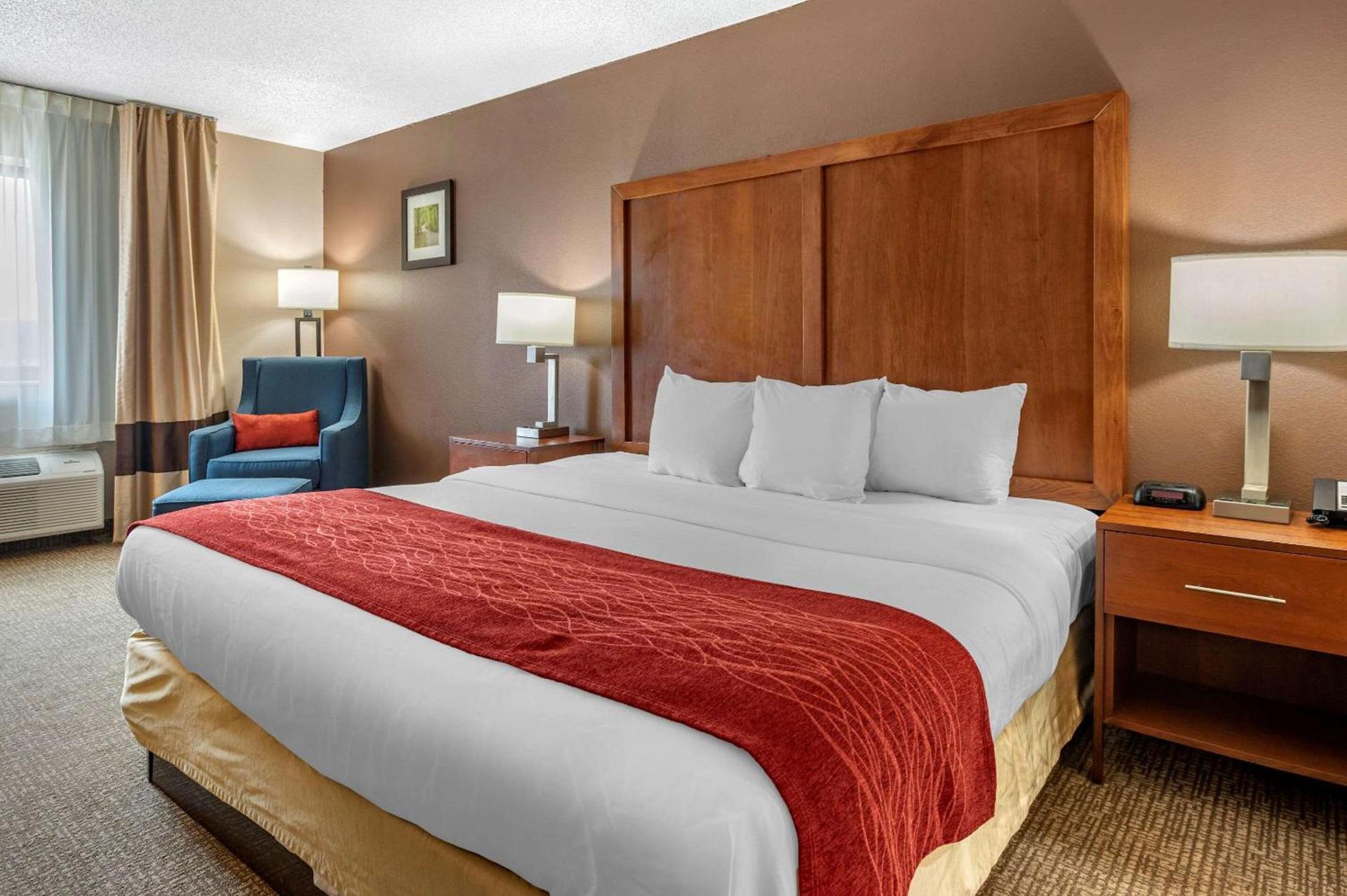 Comfort Inn & Suites Lawrenceburg photo 25