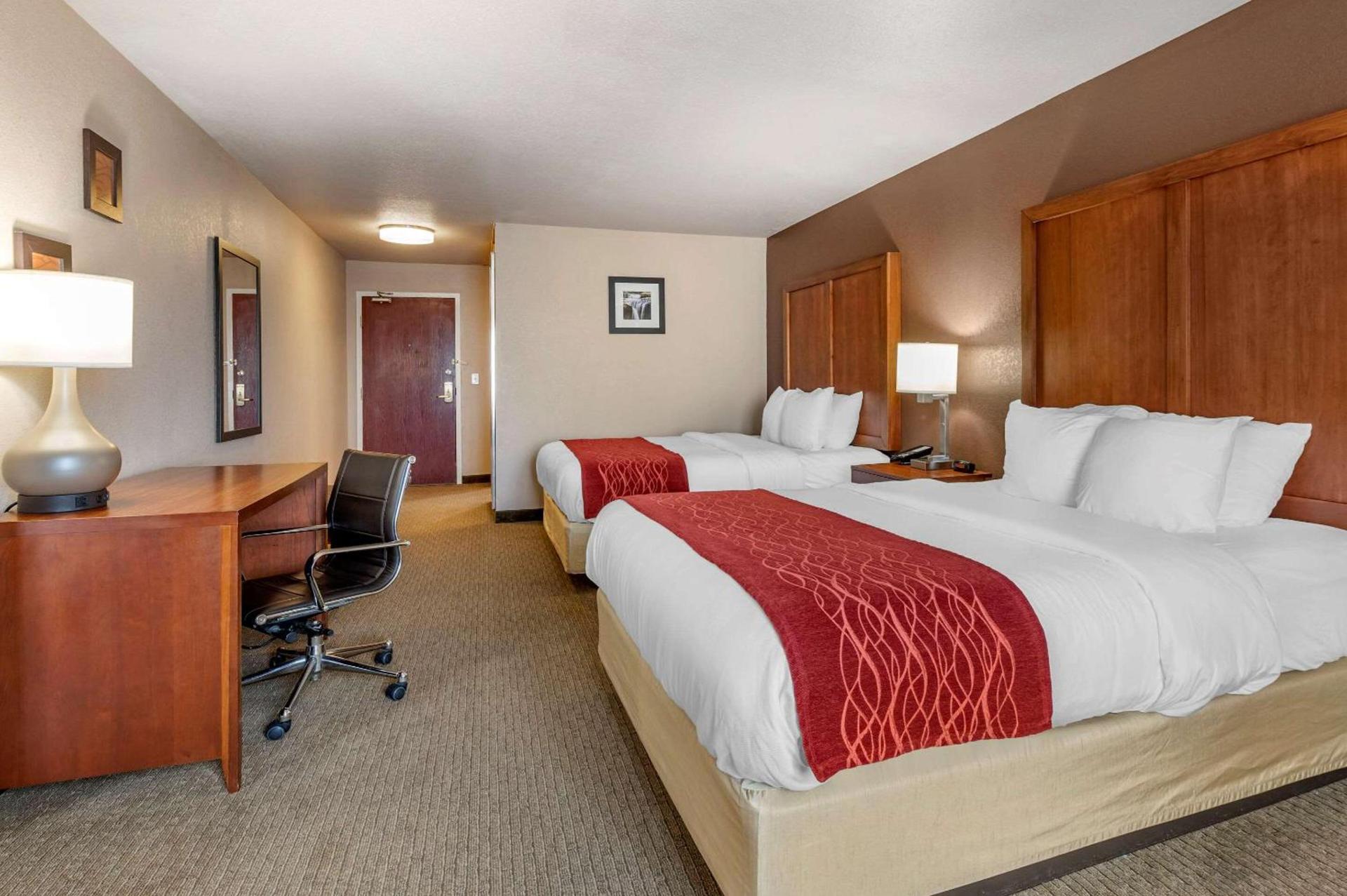 Comfort Inn & Suites Lawrenceburg photo 27