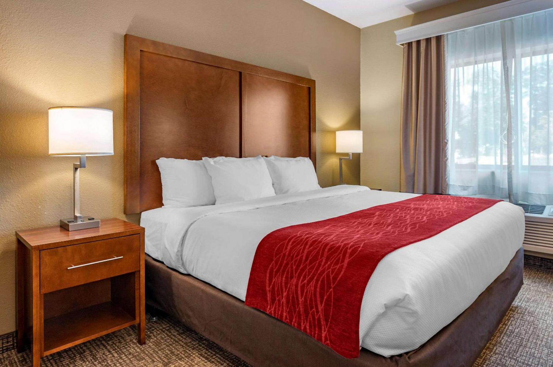 Comfort Inn La Porte photo 21