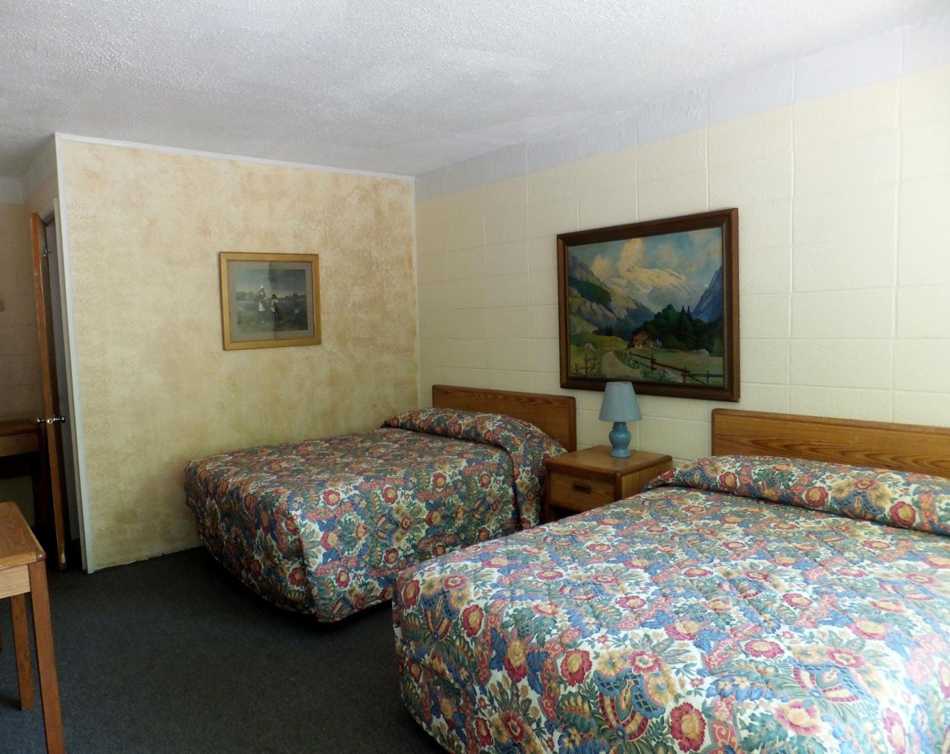 Windsor Motel photo 18