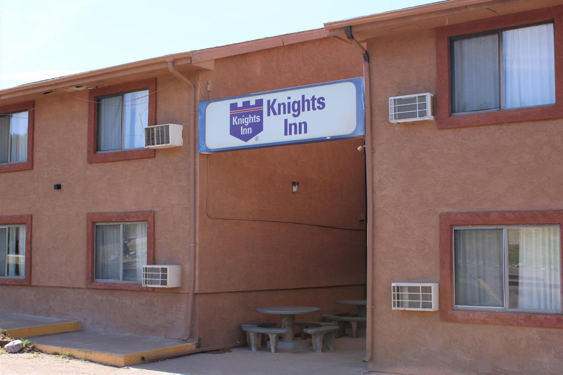 Knights Inn Payson photo 25