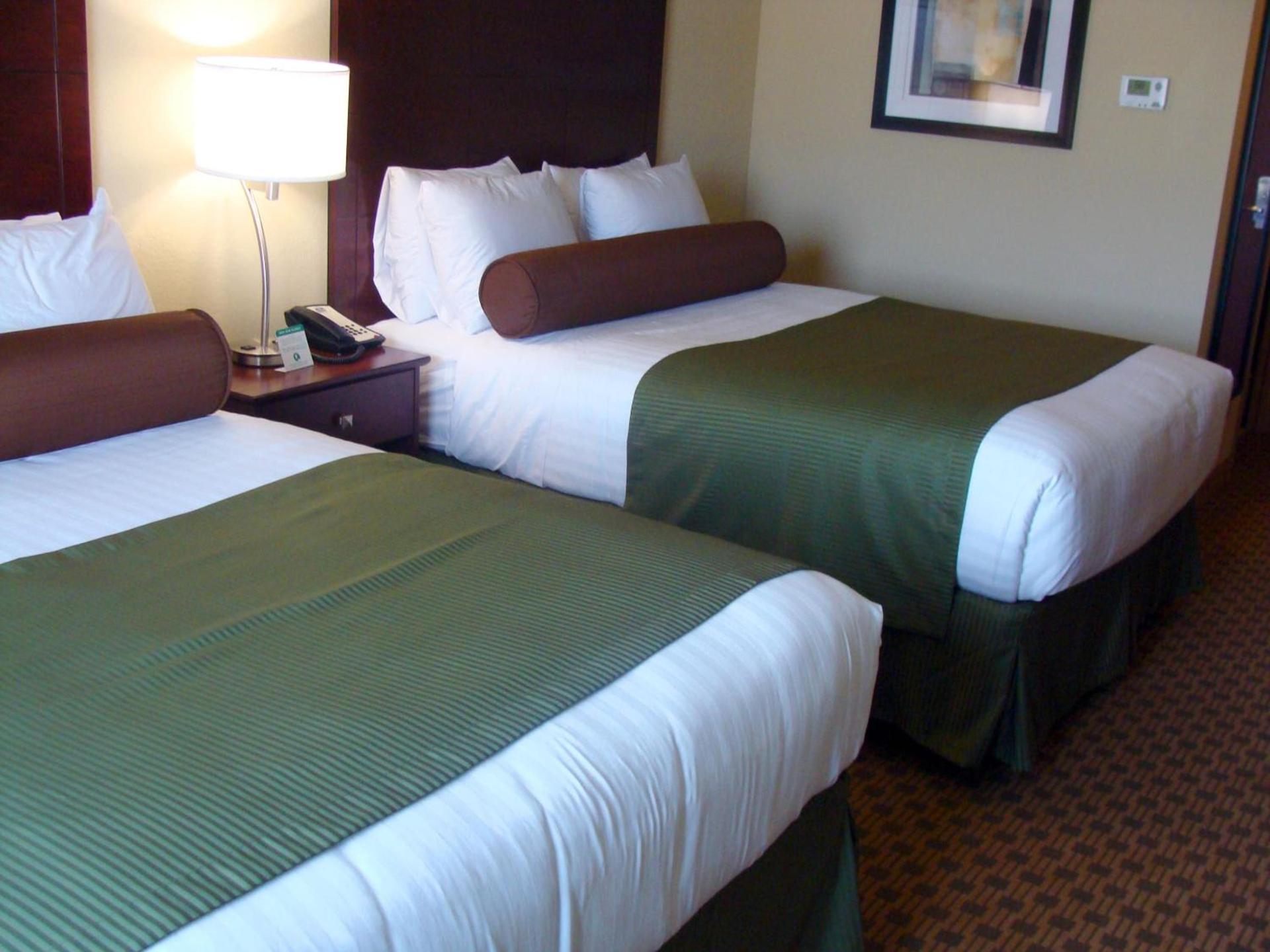 Cobblestone Hotel & Suites - Waynesboro photo 10