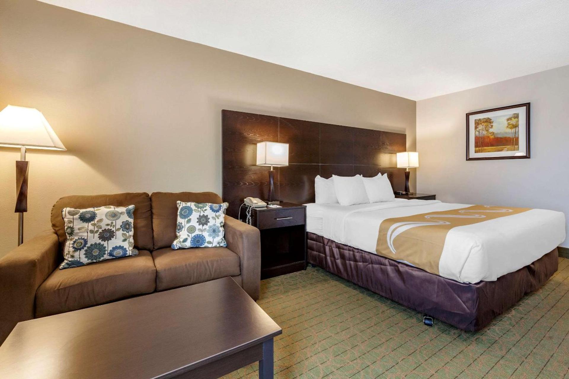 Quality Inn & Suites Escanaba North photo 7