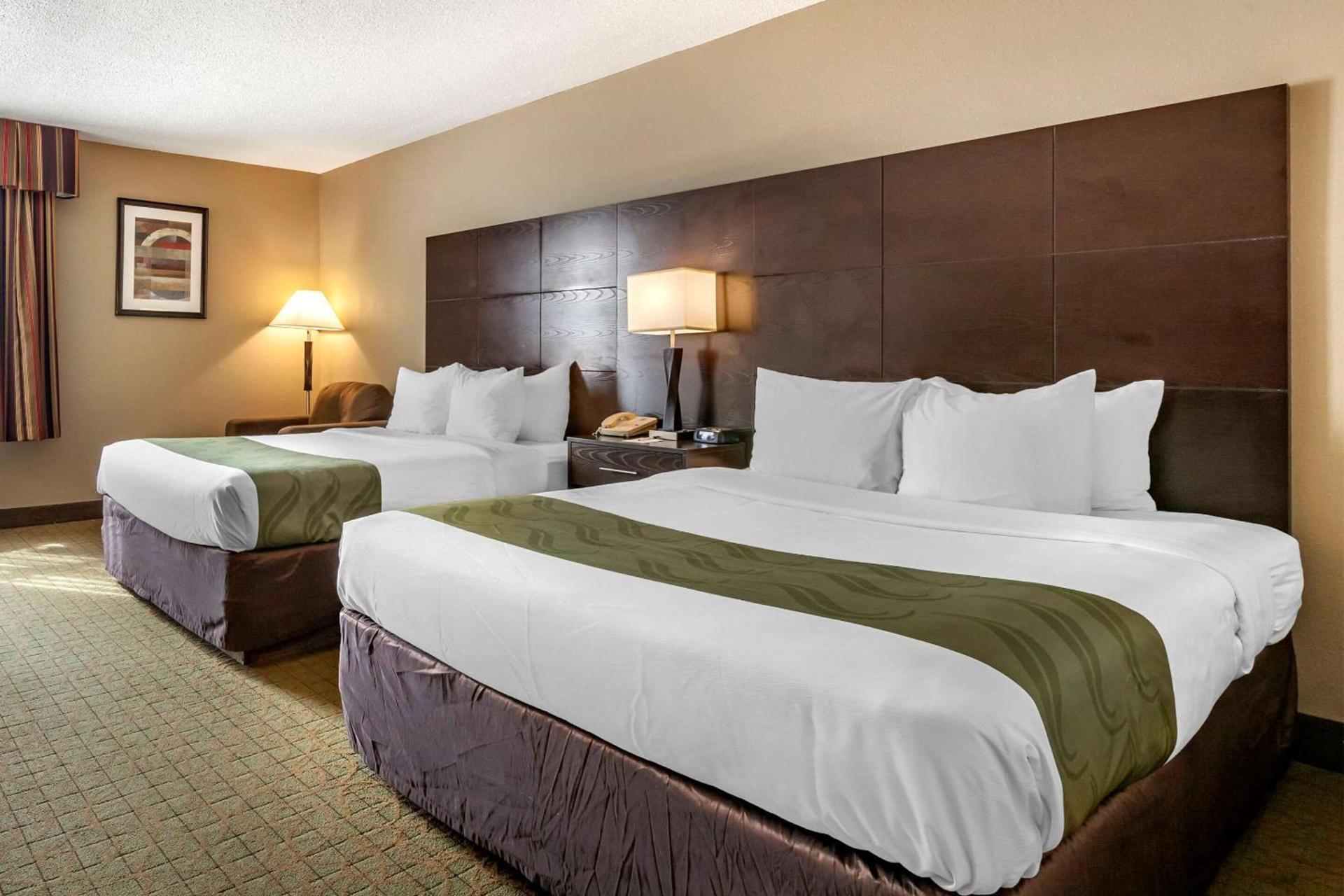 Quality Inn & Suites Escanaba North photo 28