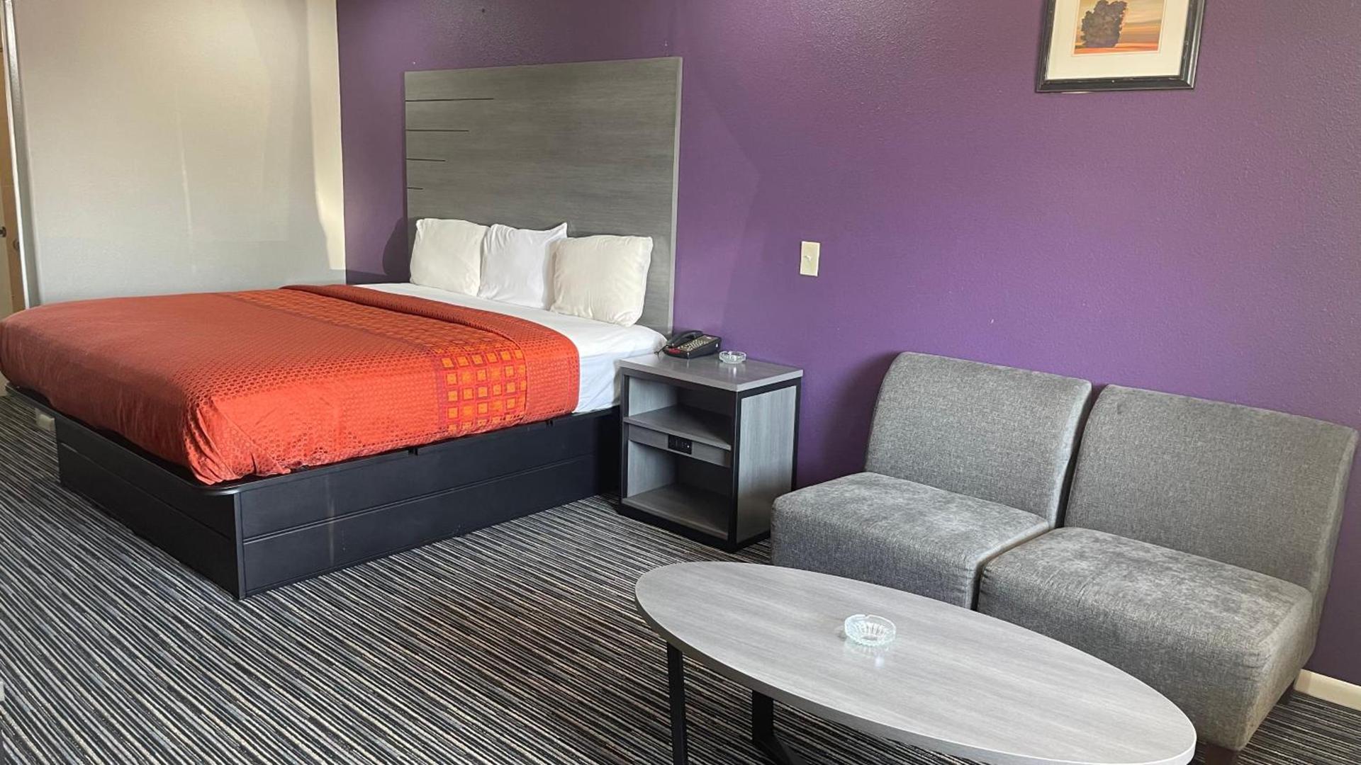 Executive Inn and Suites Houston photo 21