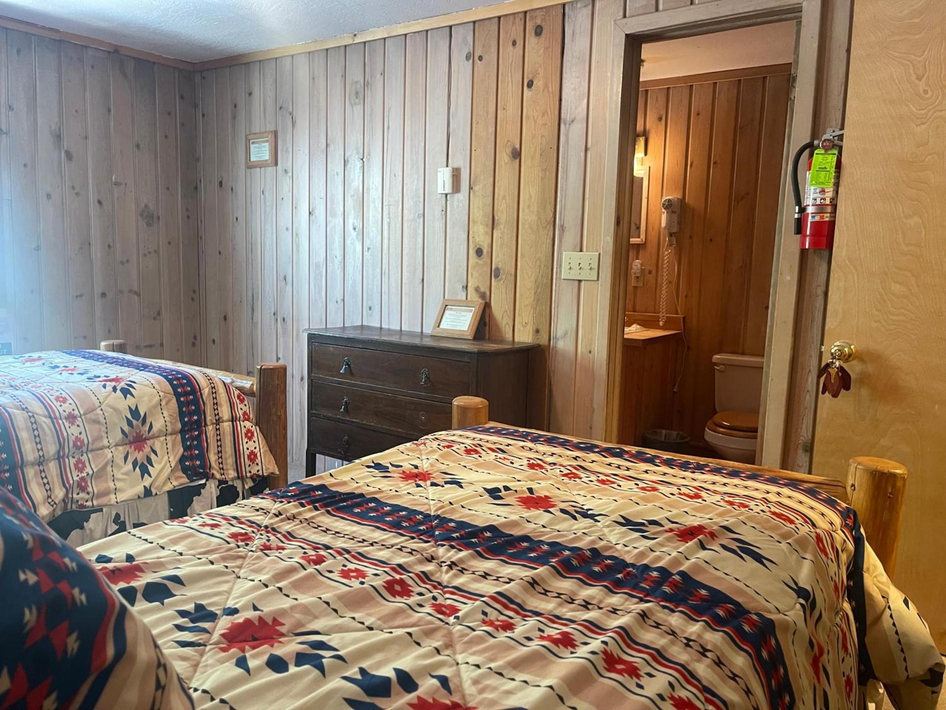 Silver Fork Lodge & Restaurant photo 68