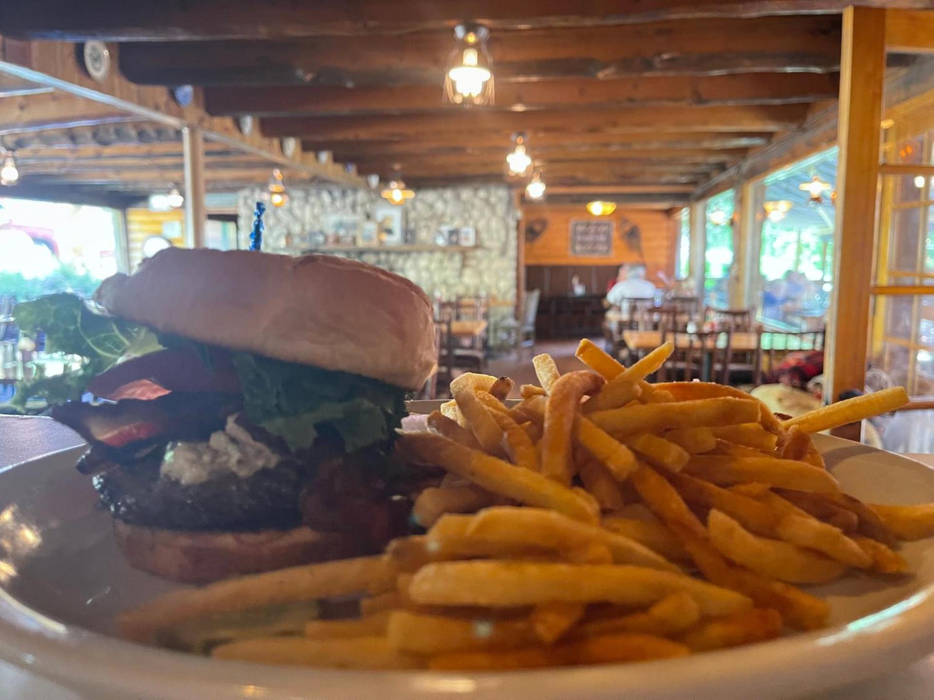 Silver Fork Lodge & Restaurant photo 25