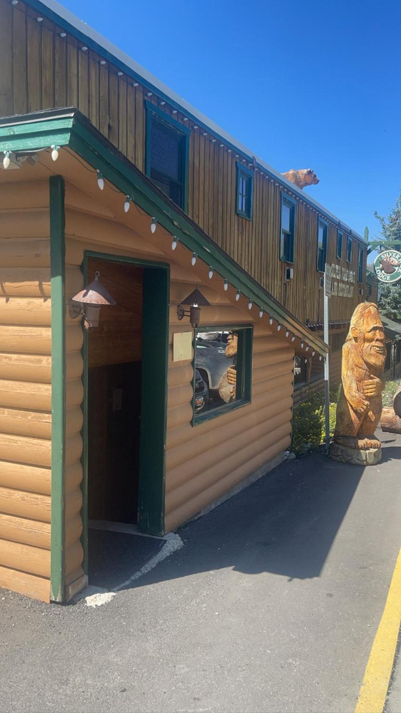 Silver Fork Lodge & Restaurant photo 1