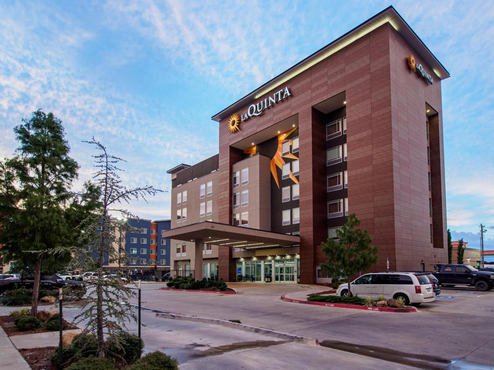 La Quinta by Wyndham Oklahoma City Airport photo 41