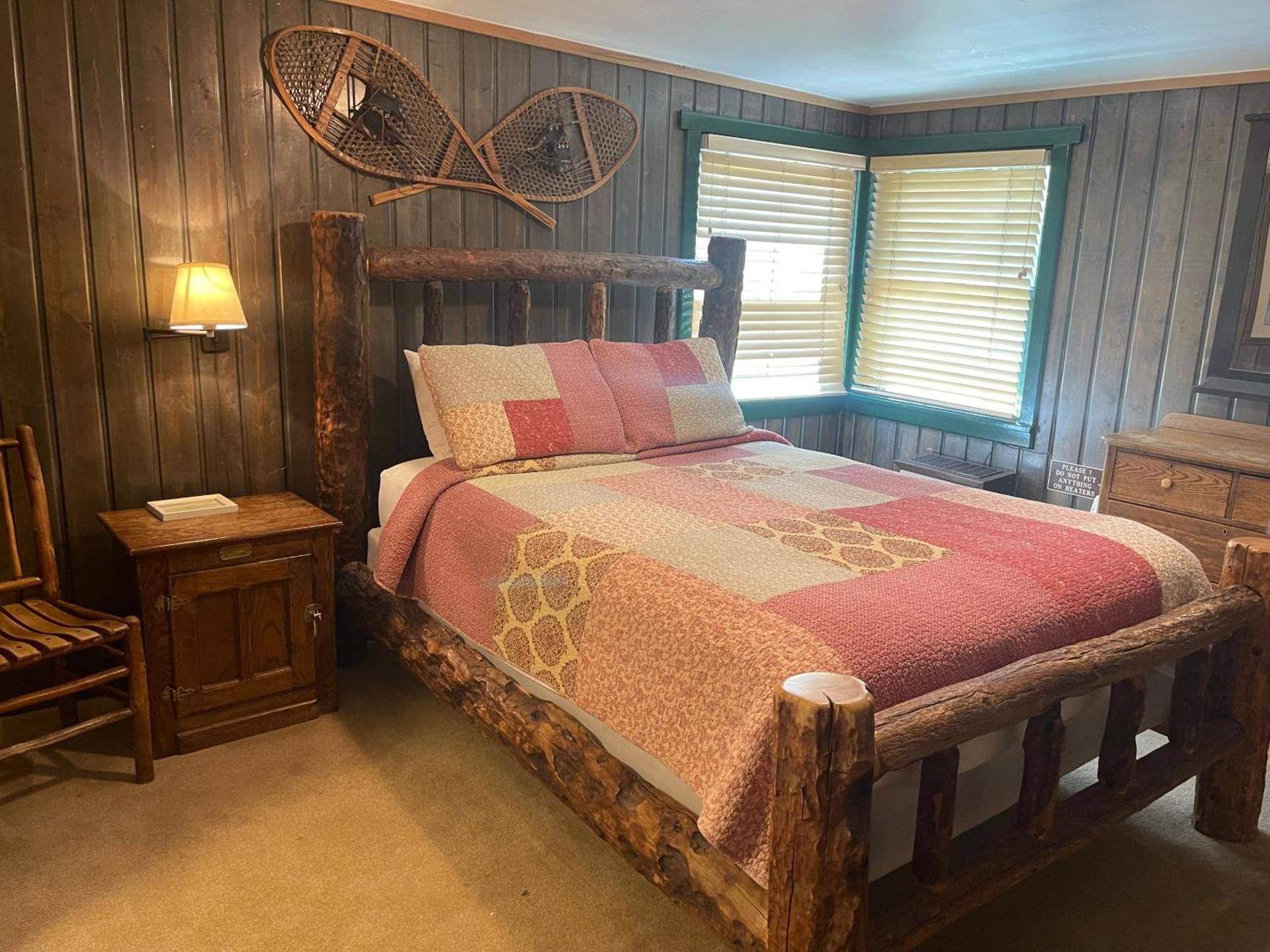 Silver Fork Lodge & Restaurant photo 2