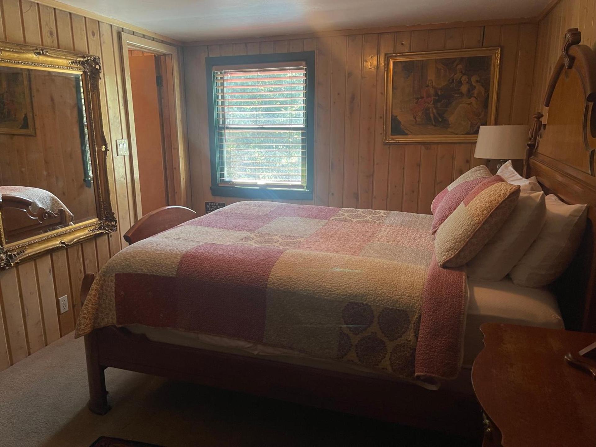 Silver Fork Lodge & Restaurant photo 58