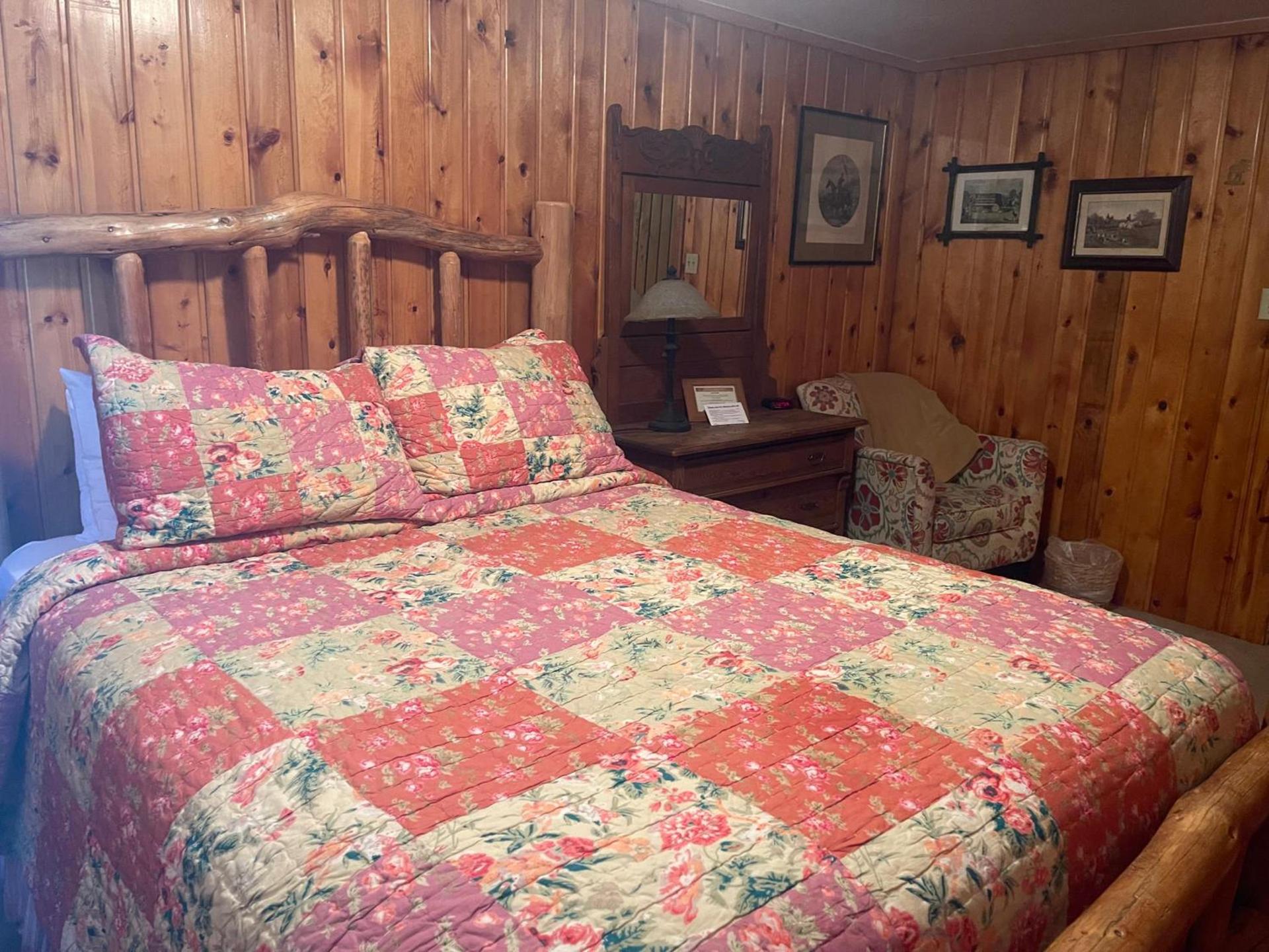 Silver Fork Lodge & Restaurant photo 31