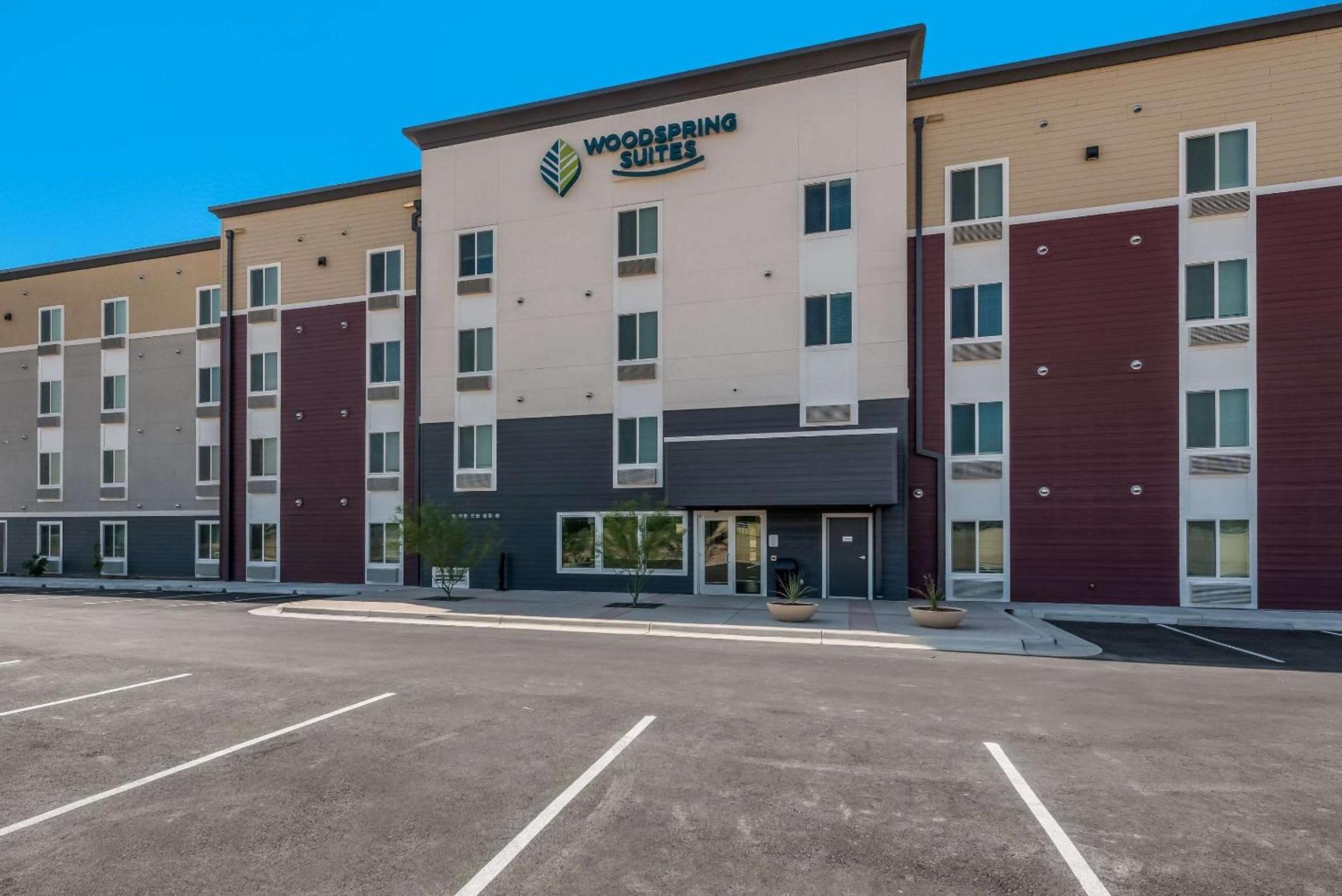 WoodSpring Suites Tucson-South photo 2