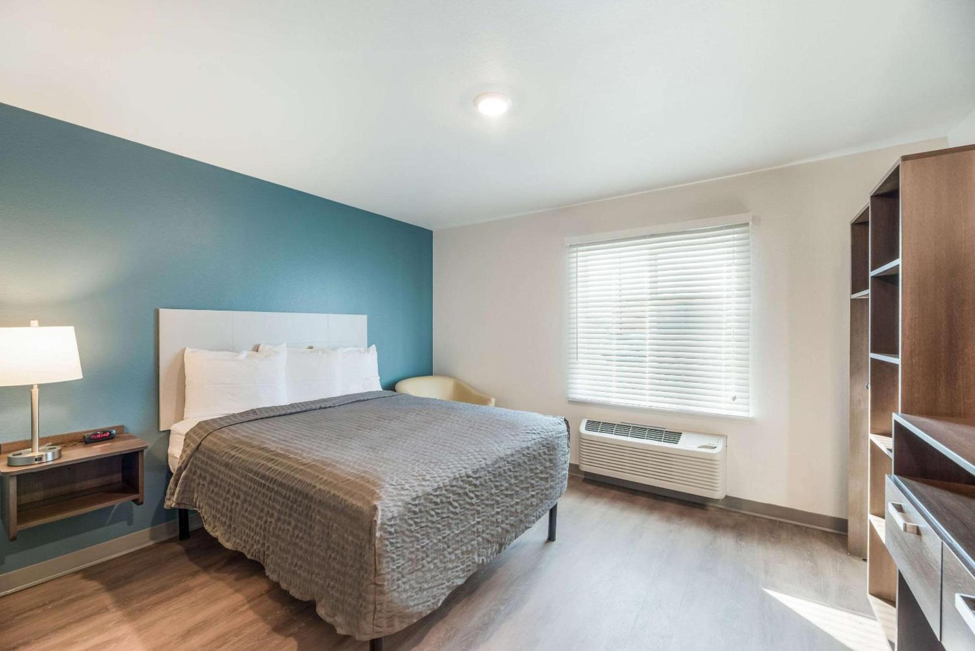 WoodSpring Suites Tucson-South photo 9