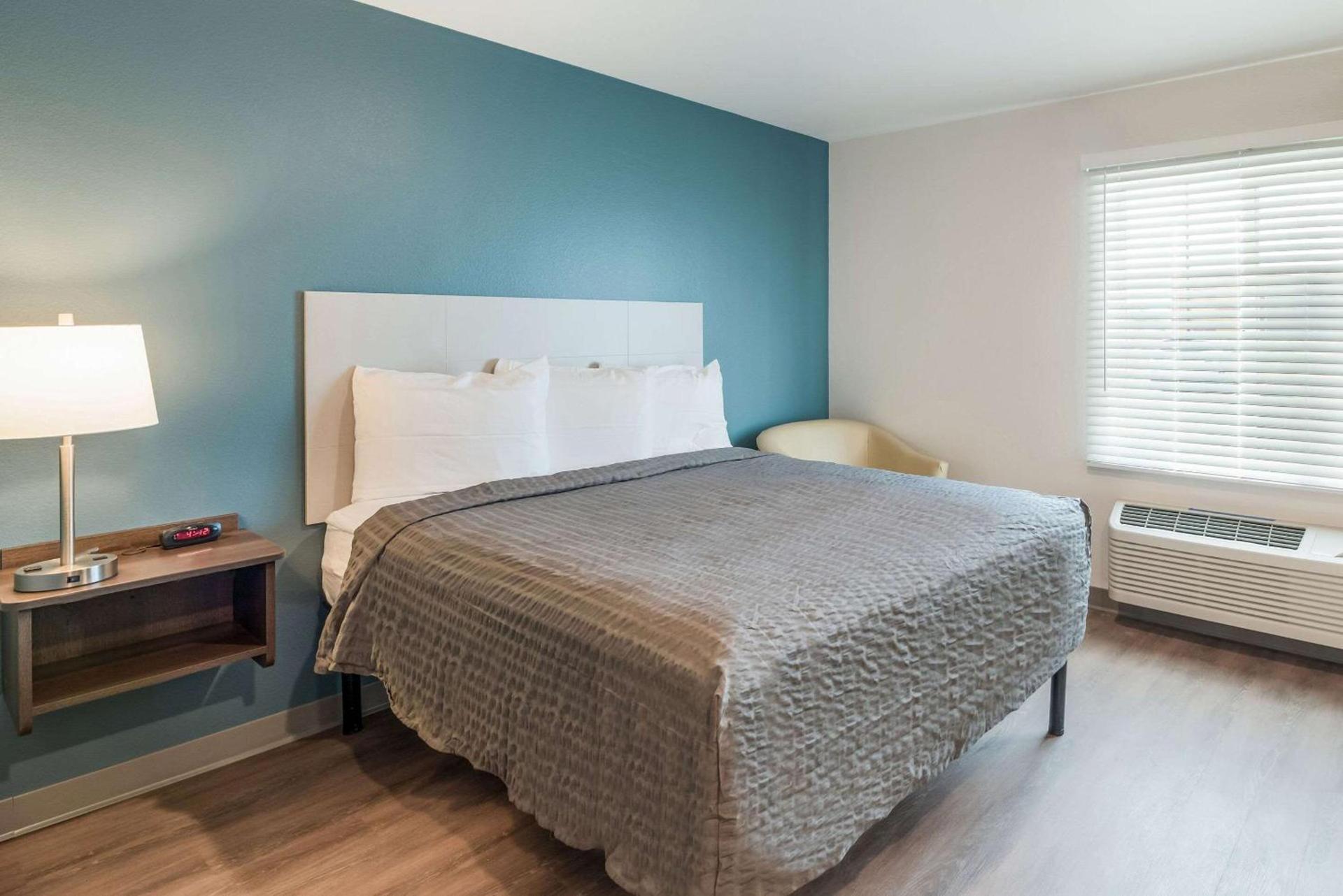 WoodSpring Suites Tucson-South photo 11