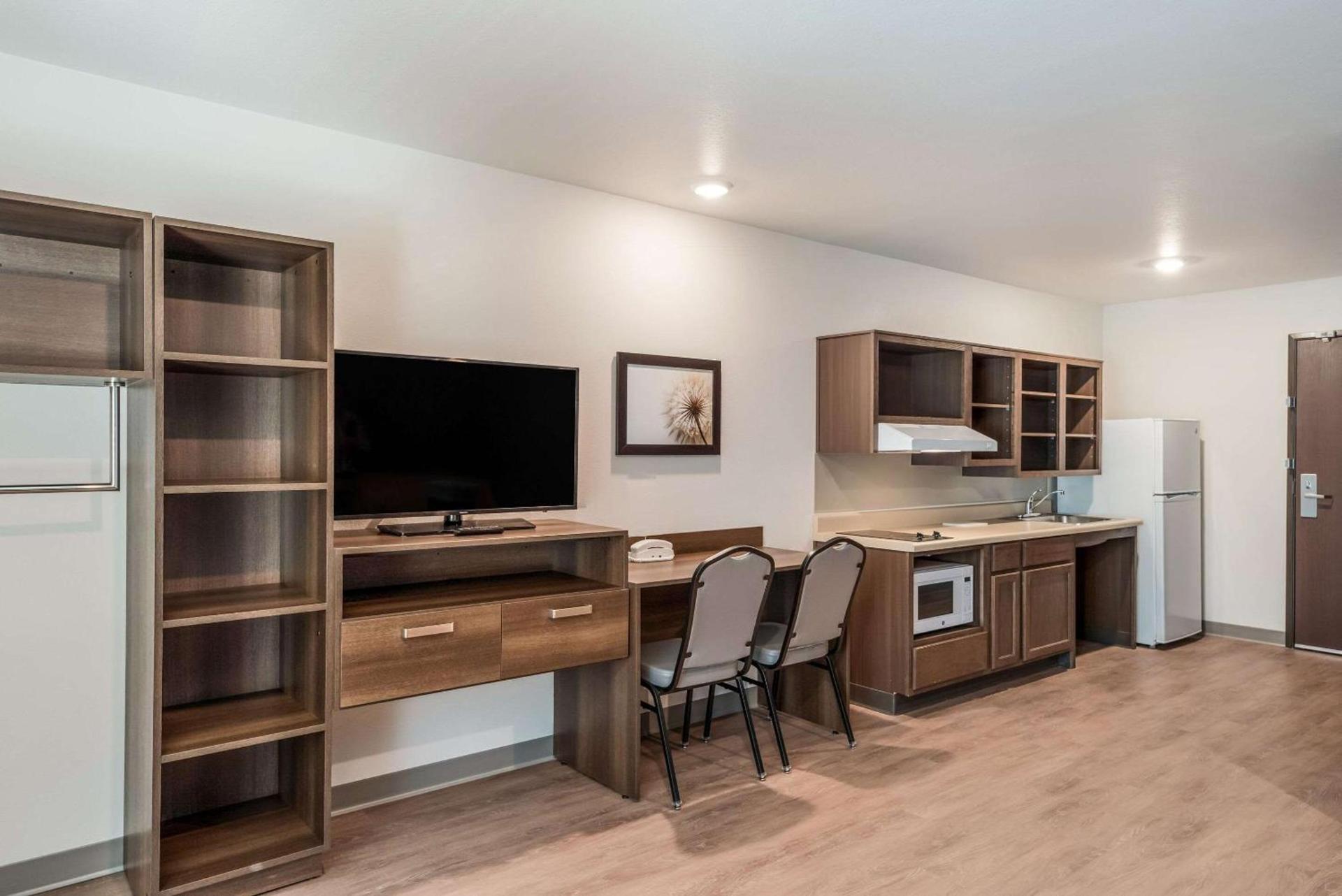 WoodSpring Suites Tucson-South photo 16