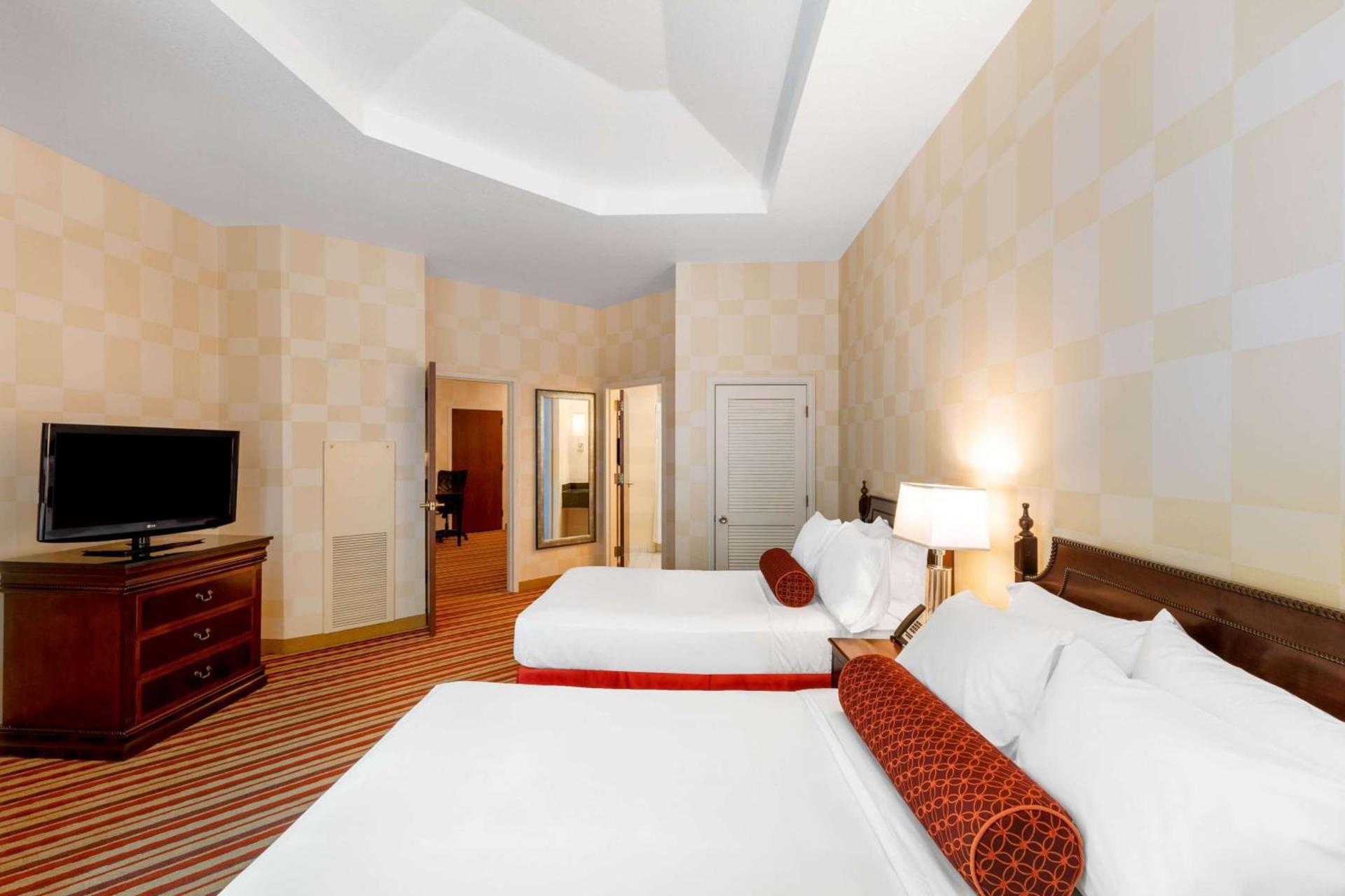 Wyndham Grand Oklahoma City Downtown photo 34