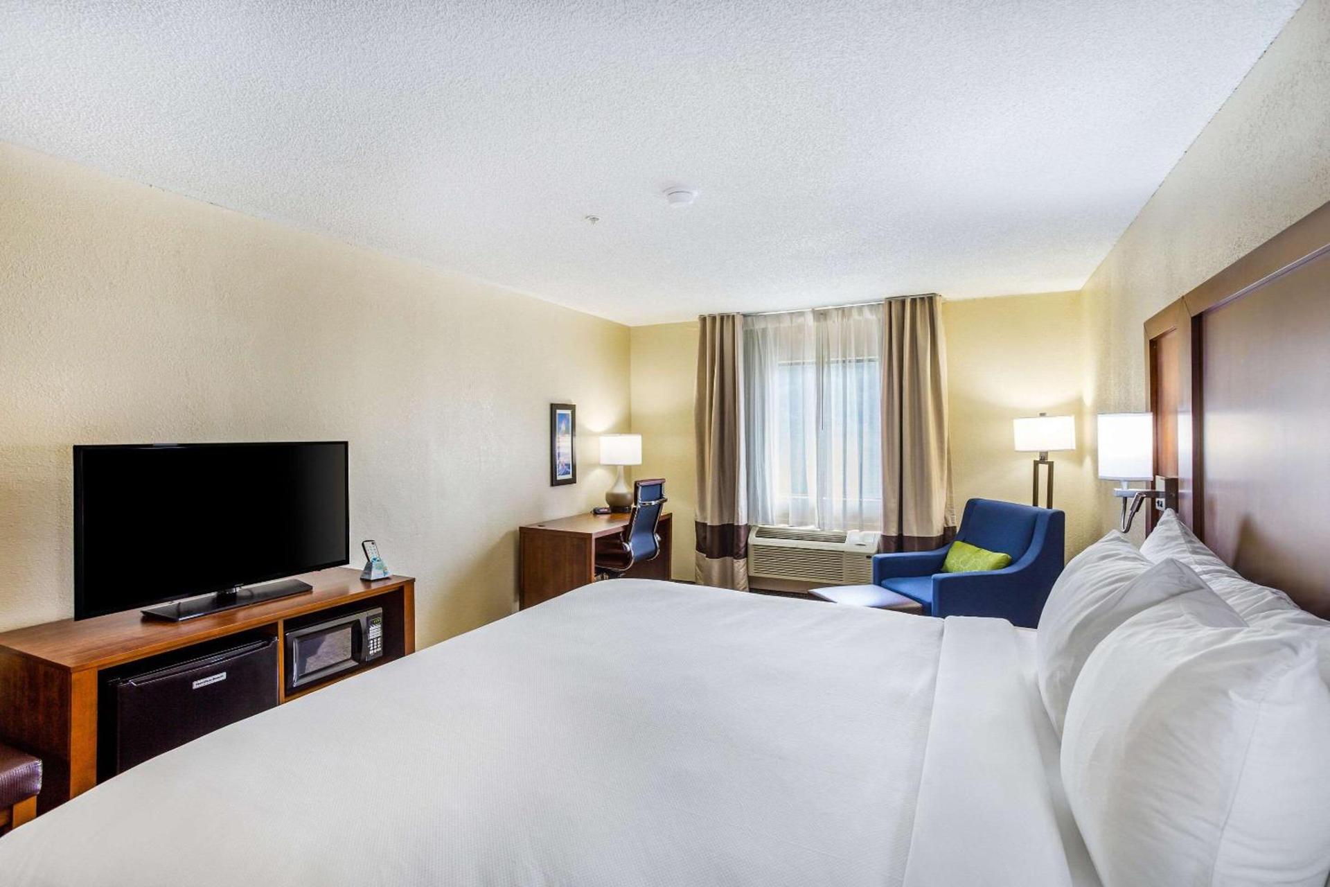 Comfort Inn Charleston South photo 16