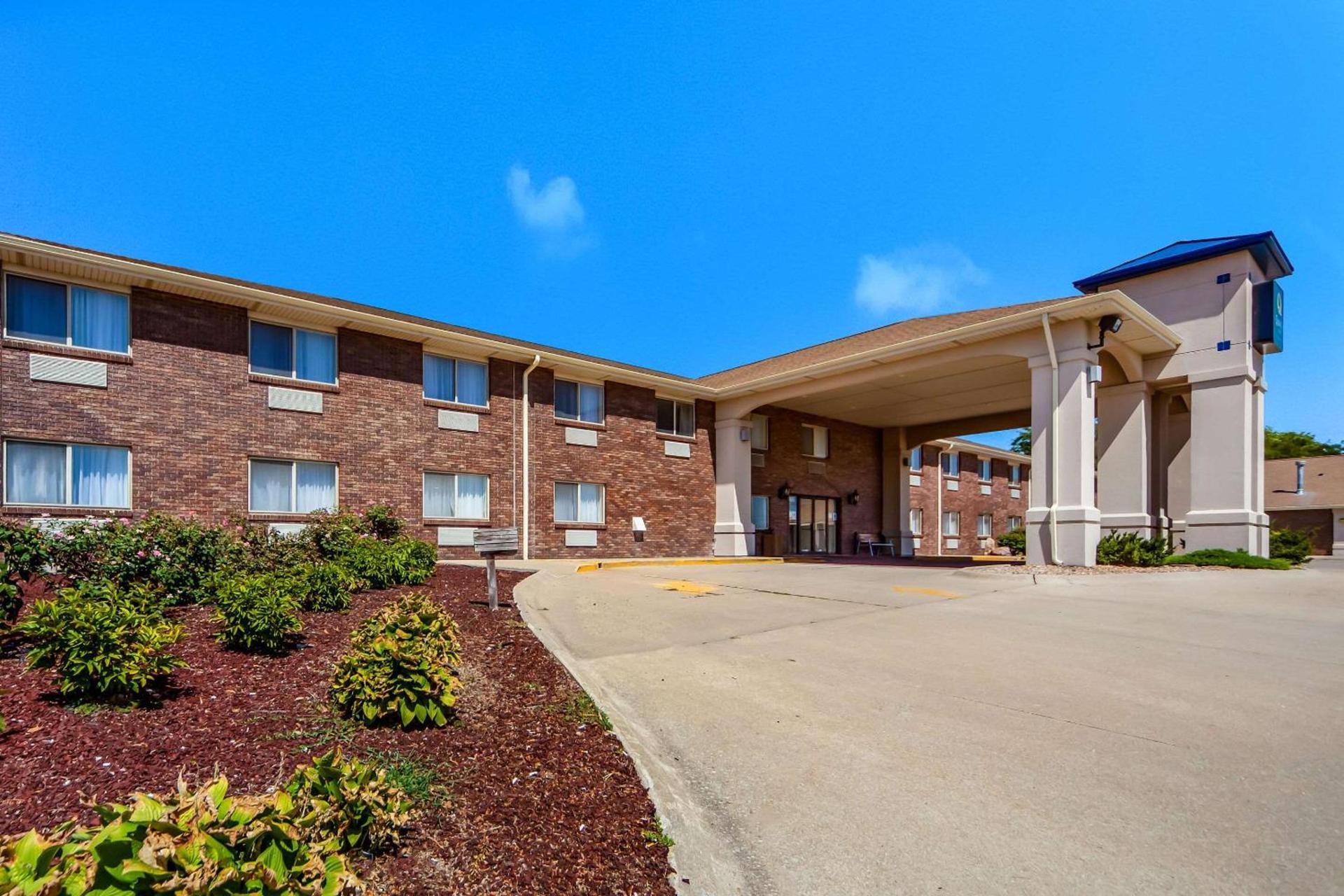 Quality Inn Lincoln Cornhusker photo 4