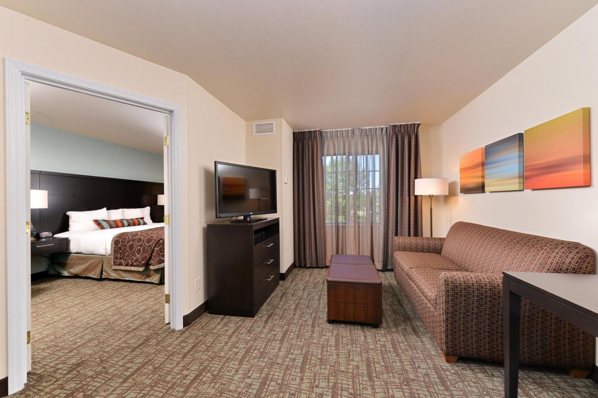 Staybridge Suites Sioux Falls at Empire Mall by IHG photo 43