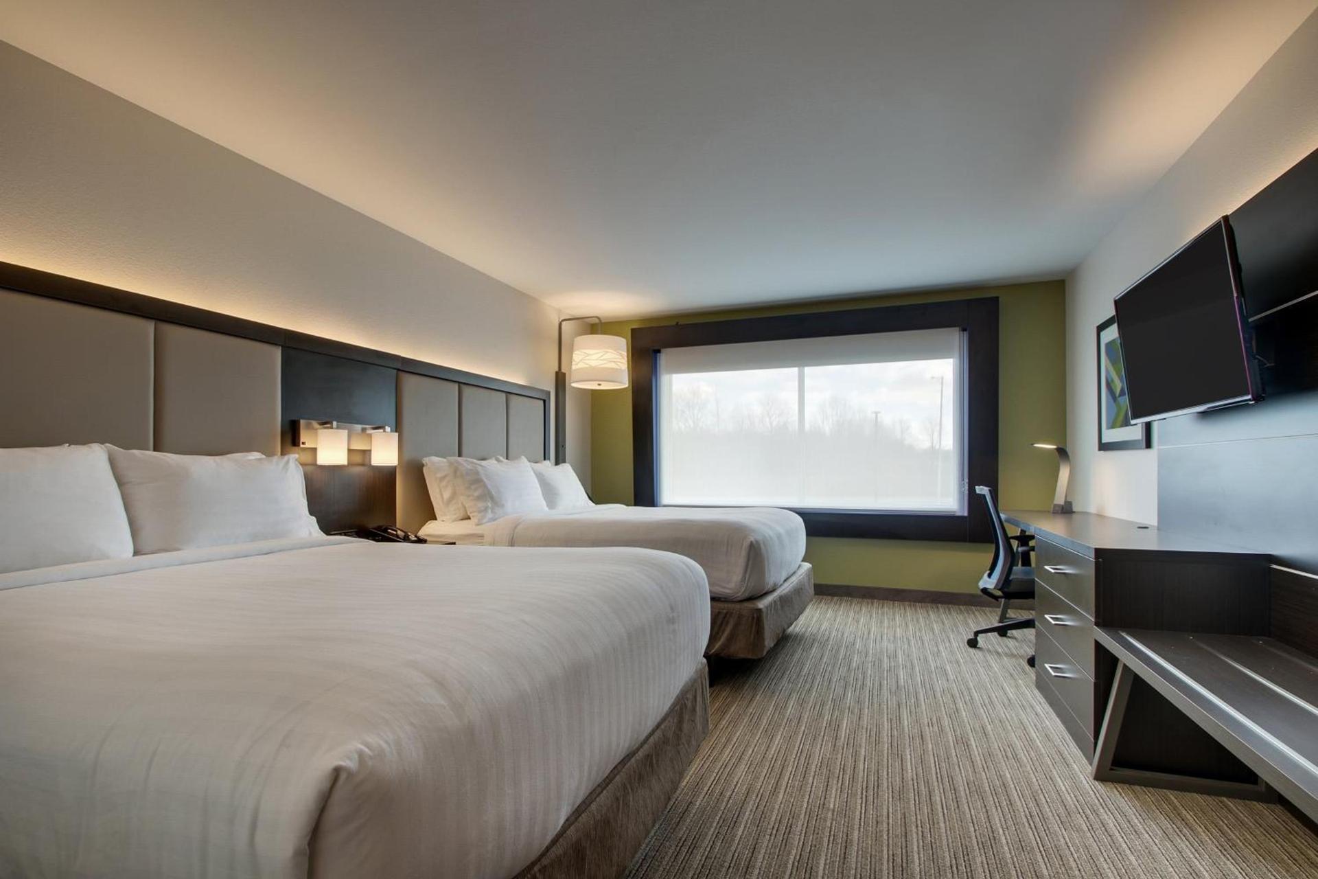 Holiday Inn Express & Suites - Mount Vernon by IHG photo 47