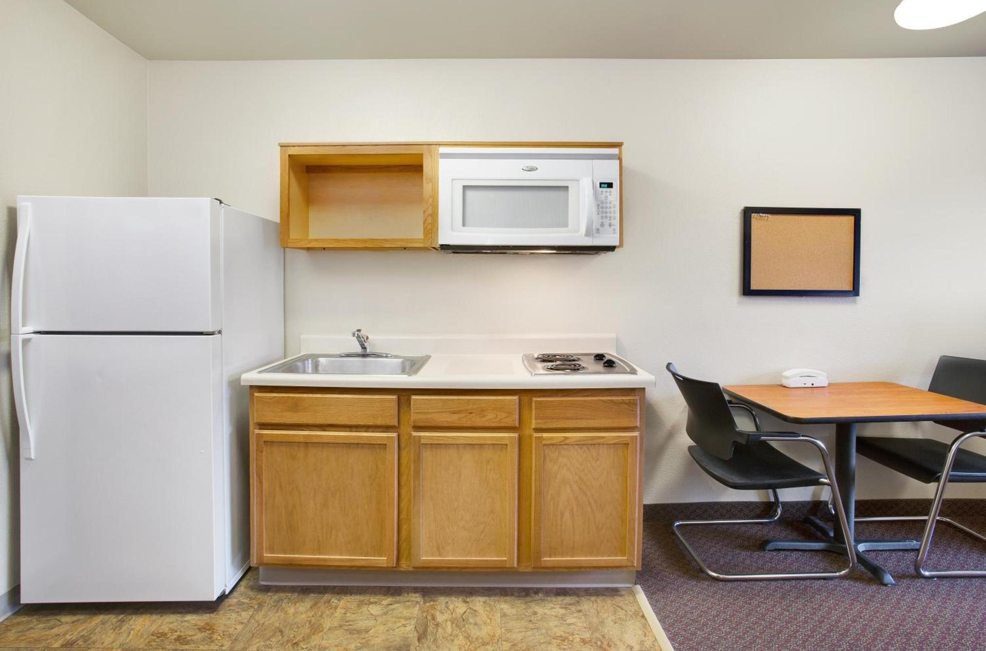 WoodSpring Suites Cincinnati Fairfield photo 14