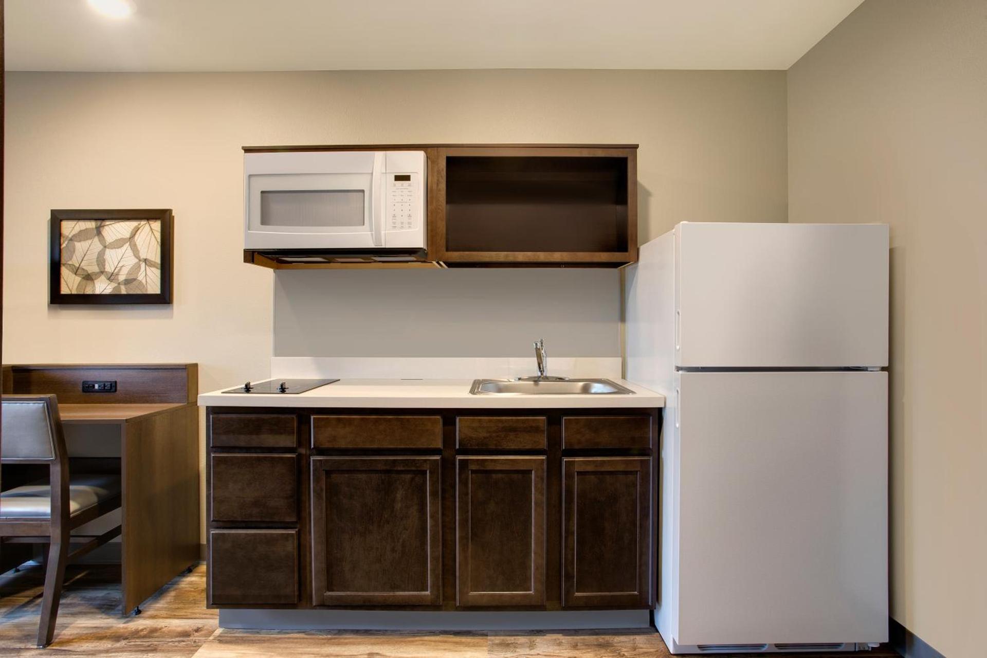 WoodSpring Suites Baltimore White Marsh - Nottingham photo 16