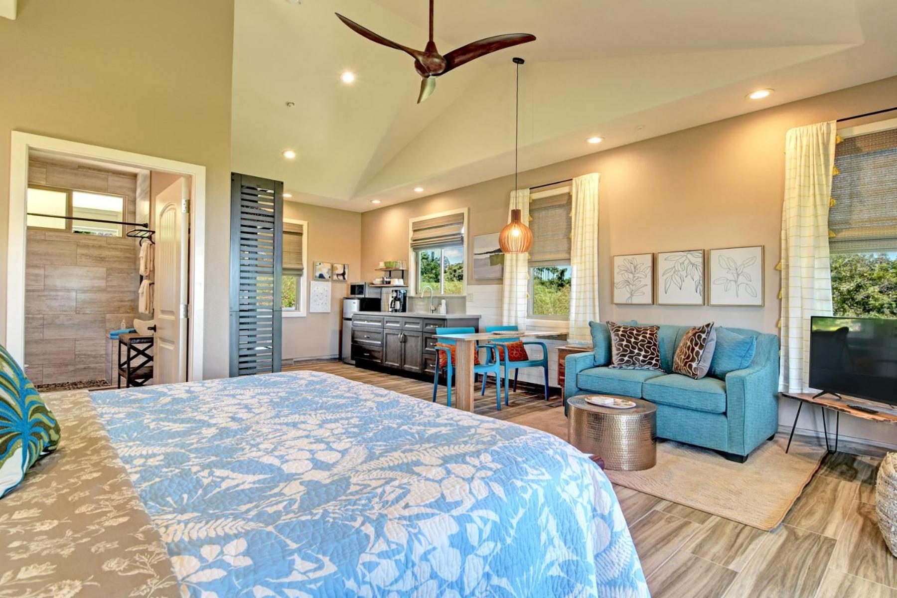 Mahana House Country Inn photo 51