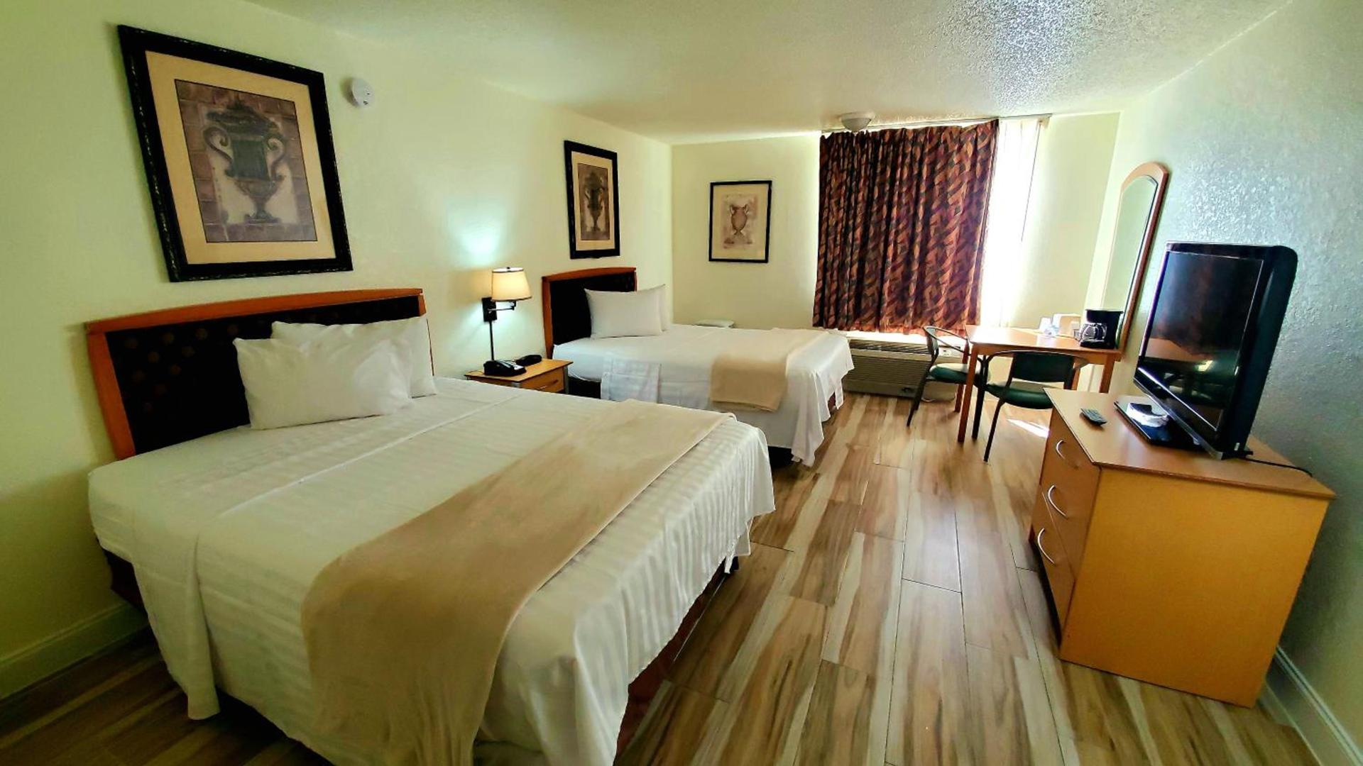 Monumental Movieland Hotel photo 14
