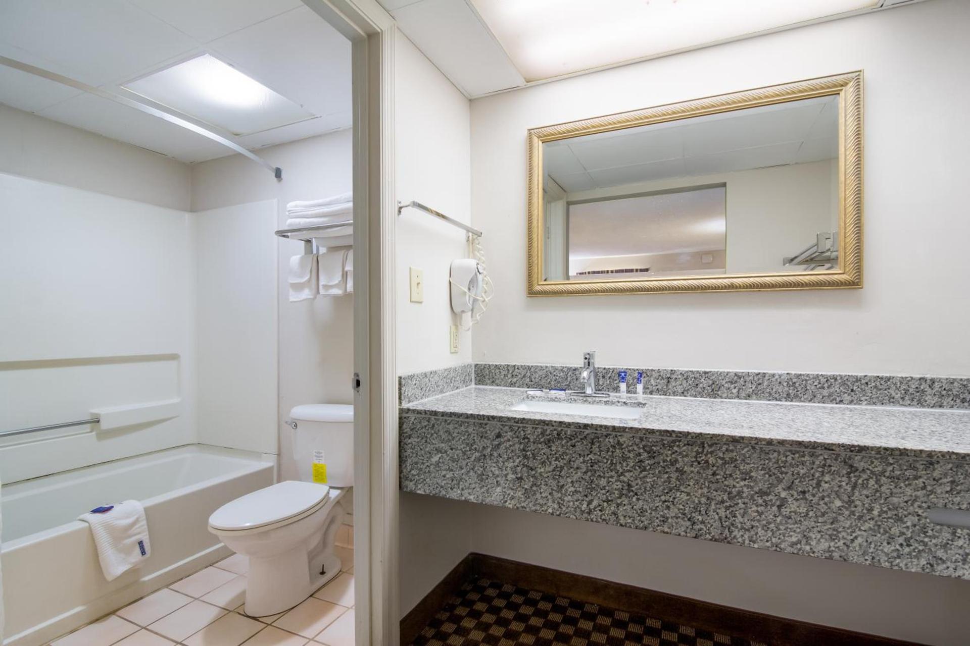 Americas Best Value Inn Wadesboro photo 15