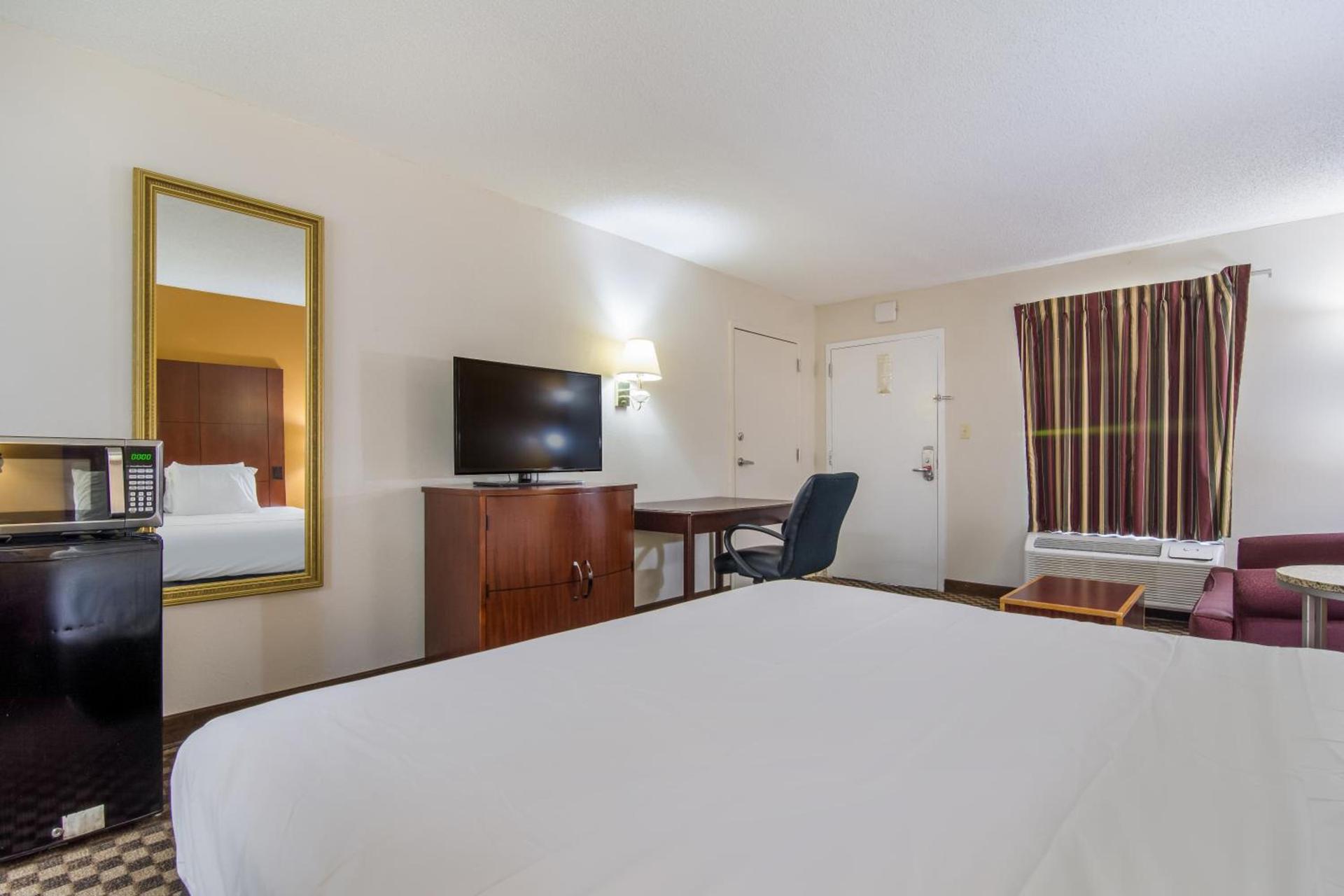 Americas Best Value Inn Wadesboro photo 22