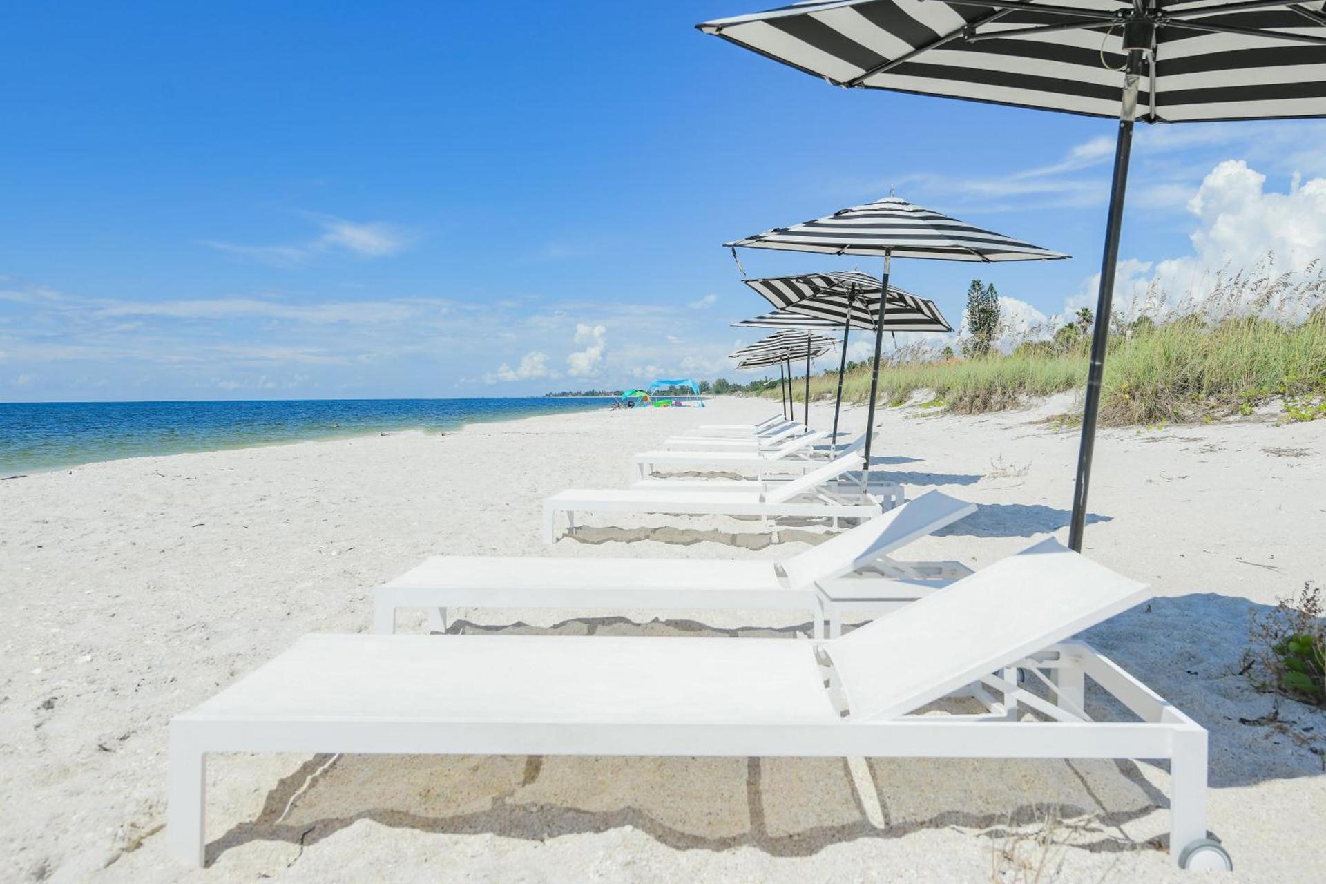 Casey Key Resorts - Beachfront photo 68