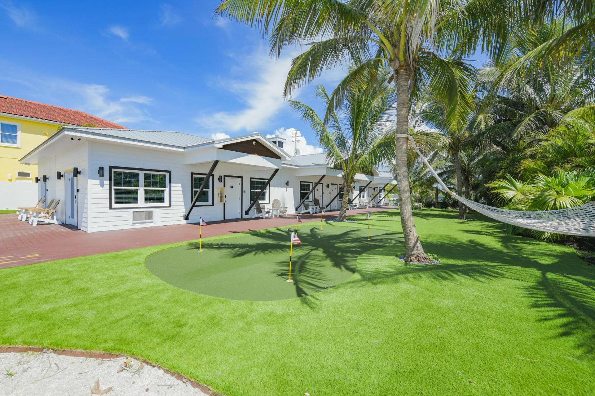 Casey Key Resorts - Beachfront photo 57