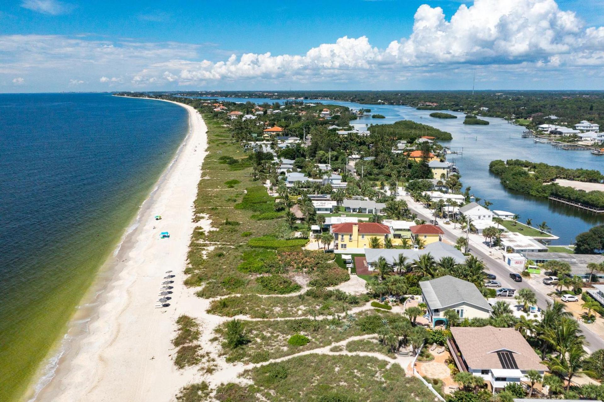 Casey Key Resorts - Beachfront photo 65