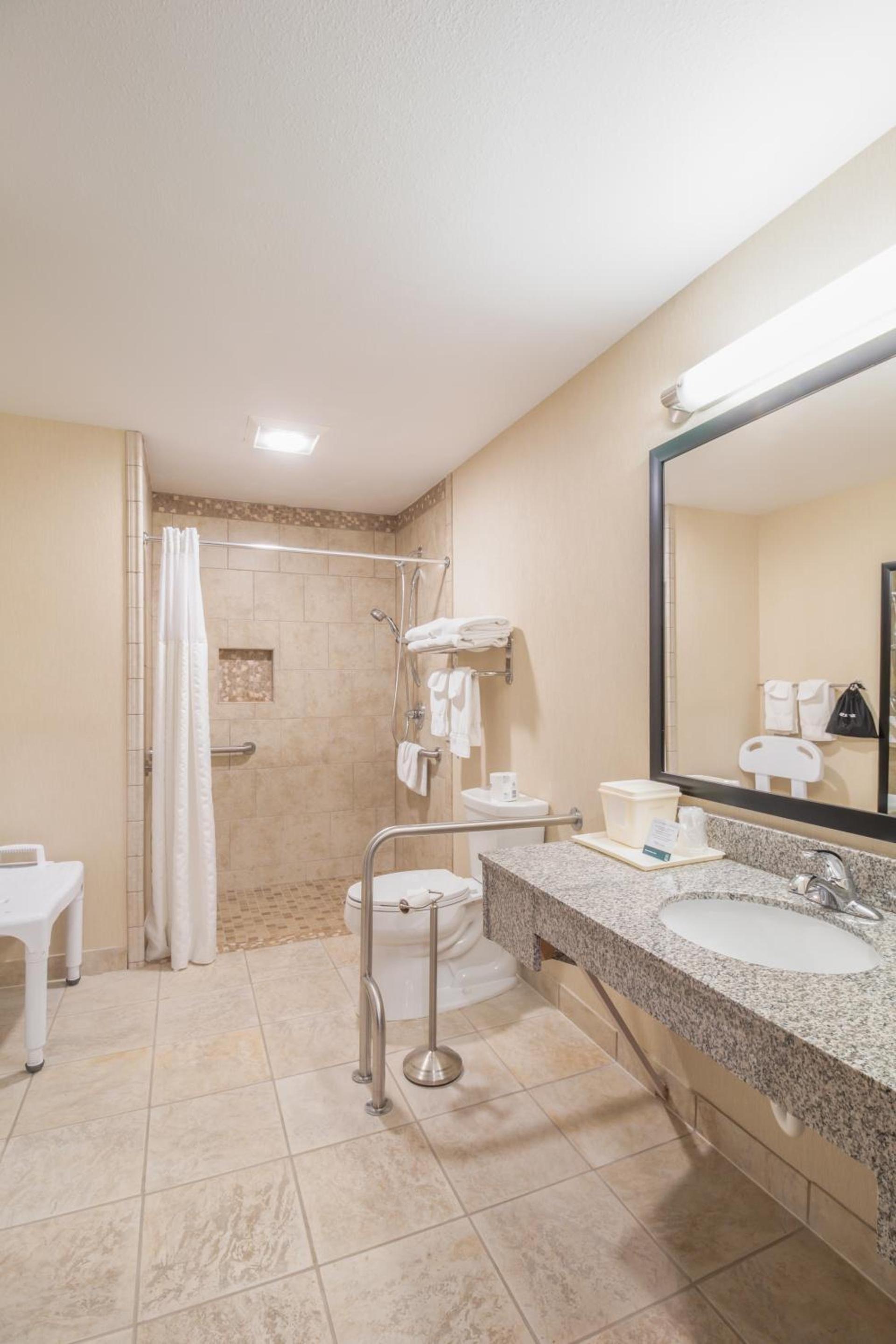 Quality Inn near Rocky Mountain National Park photo 42