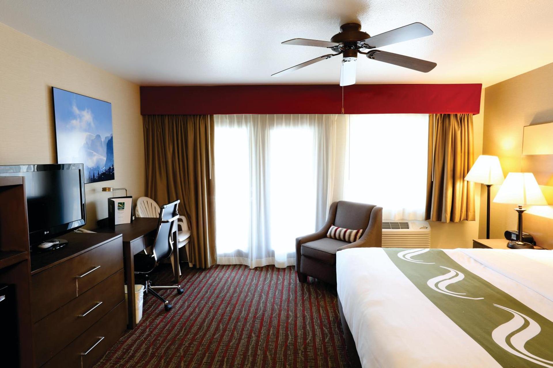 Quality Inn near Rocky Mountain National Park photo 71