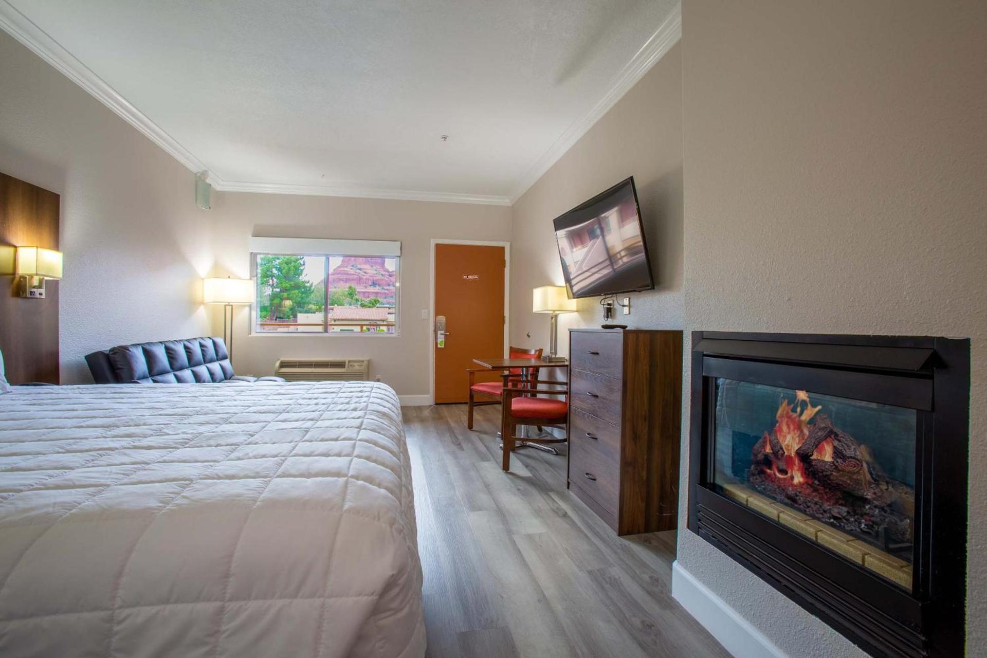 Wildflower Inn at Bell Rock photo 15