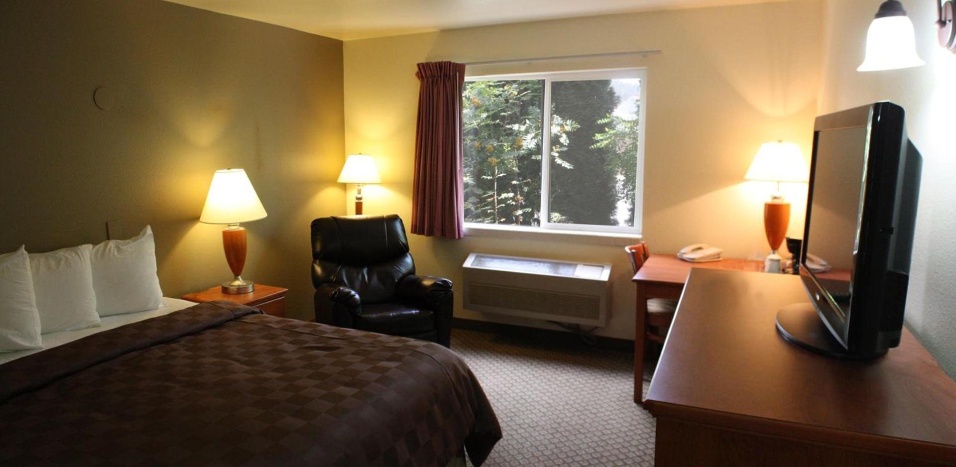 FairBridge Inn & Suites Kellogg photo 35